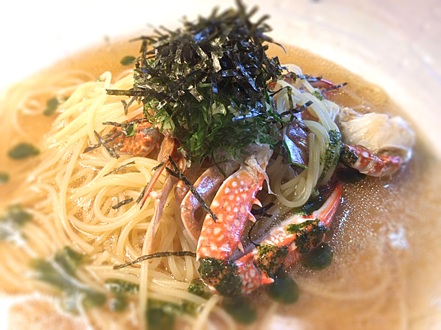 月・火とお休みをいただいております