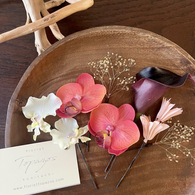 【新作続きます!】鮮やかなブラッドオレンジ胡蝶蘭やワイン色カラーのヘッドドレス ができました。