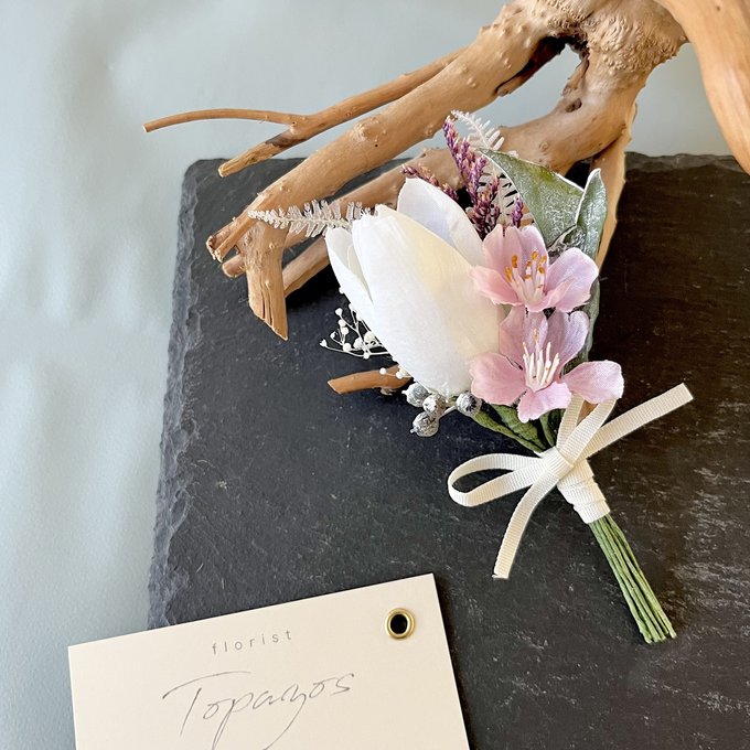 【本日もコサージュ新作】ミニチューリップと桜のブーケコサージュ　ができました✨