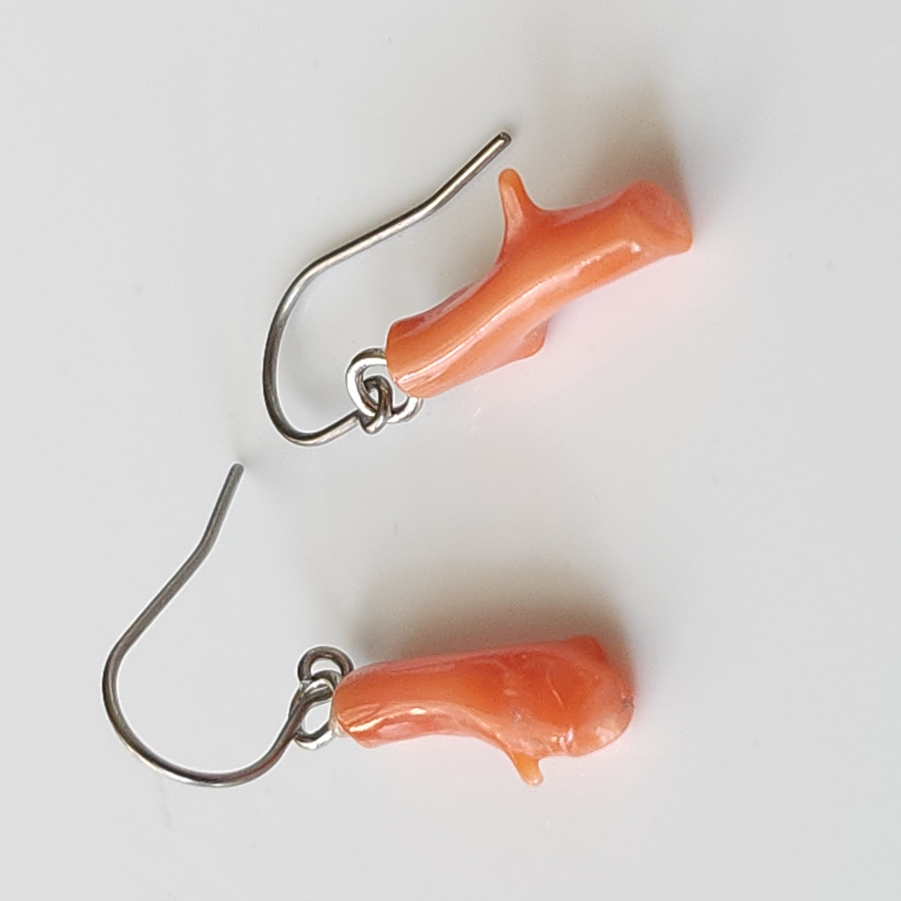 【新掲載】珊瑚枝アメリカンピアス(チタン)