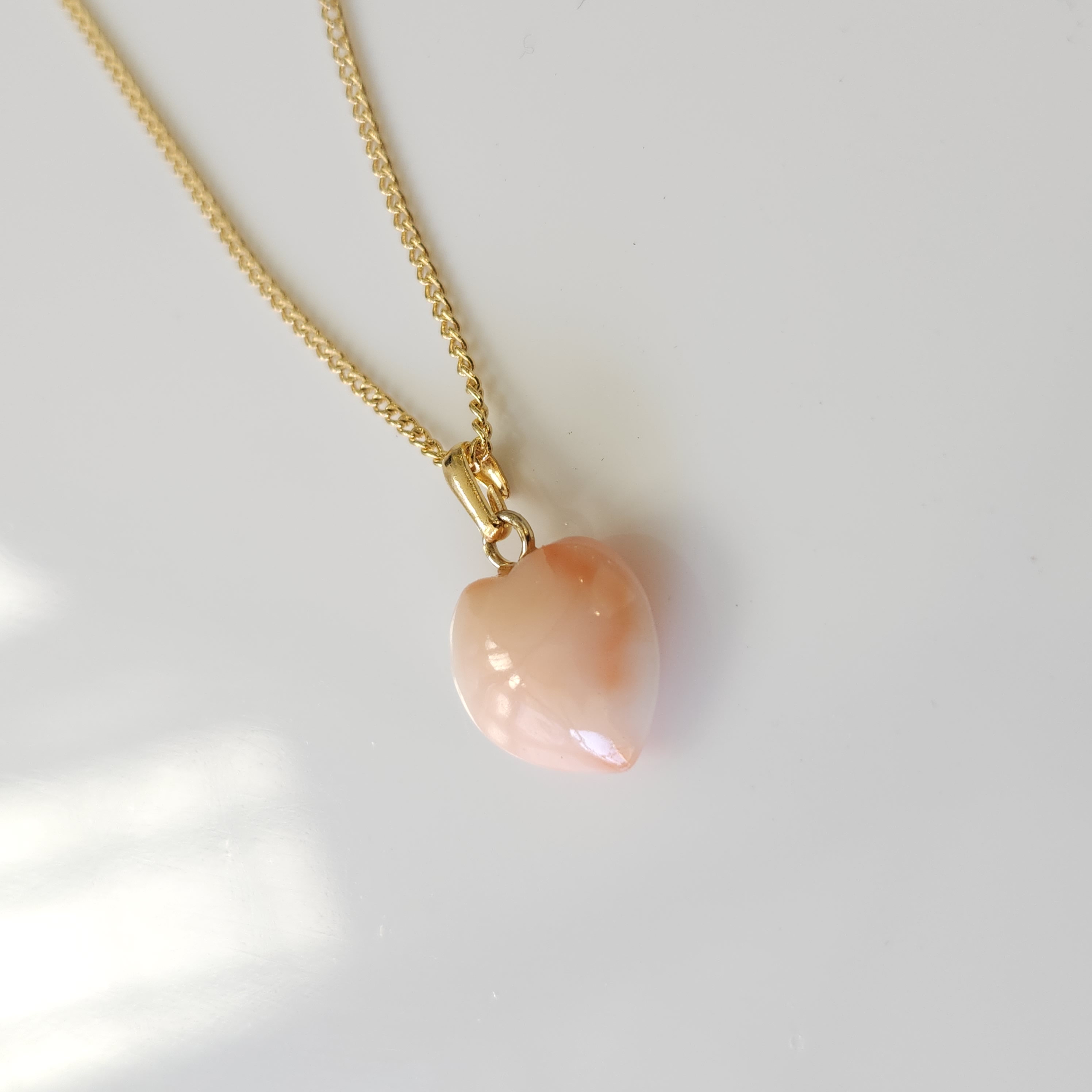 【新掲載】ハートのペンダント(深海珊瑚)