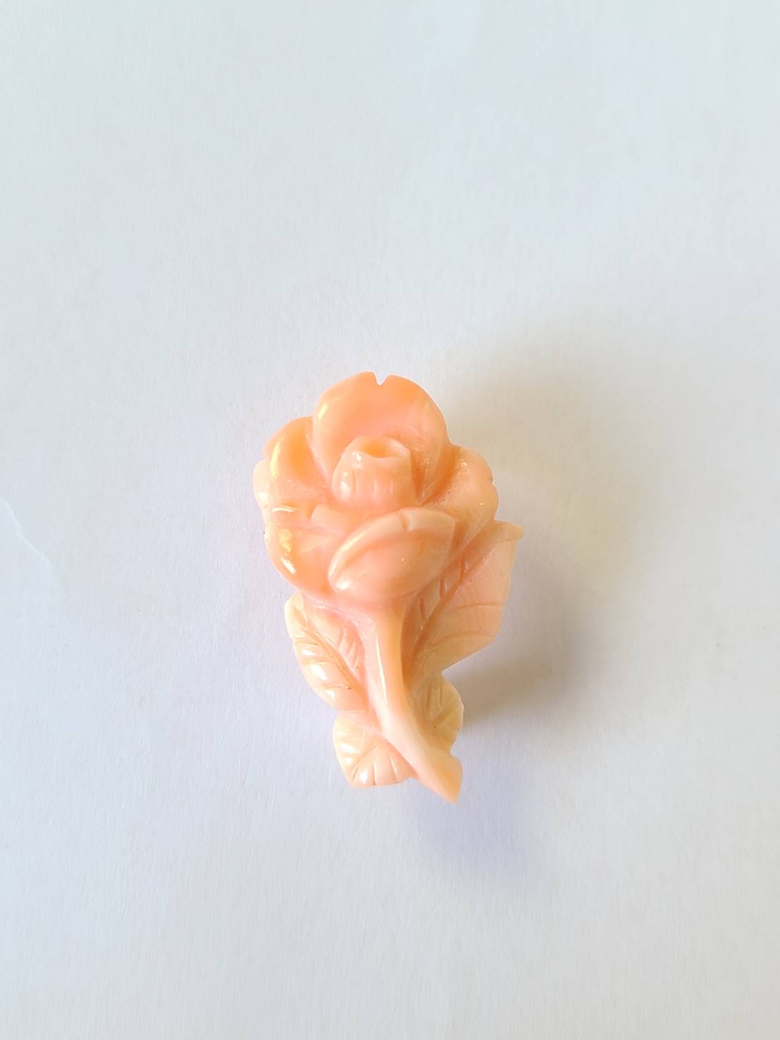 【新商品】椿のブローチ　を新掲載しました