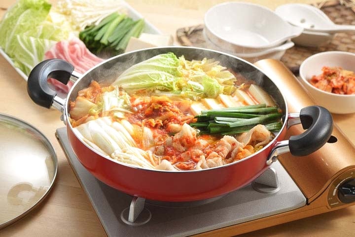 お鍋のおいしい最高の季節ですね!