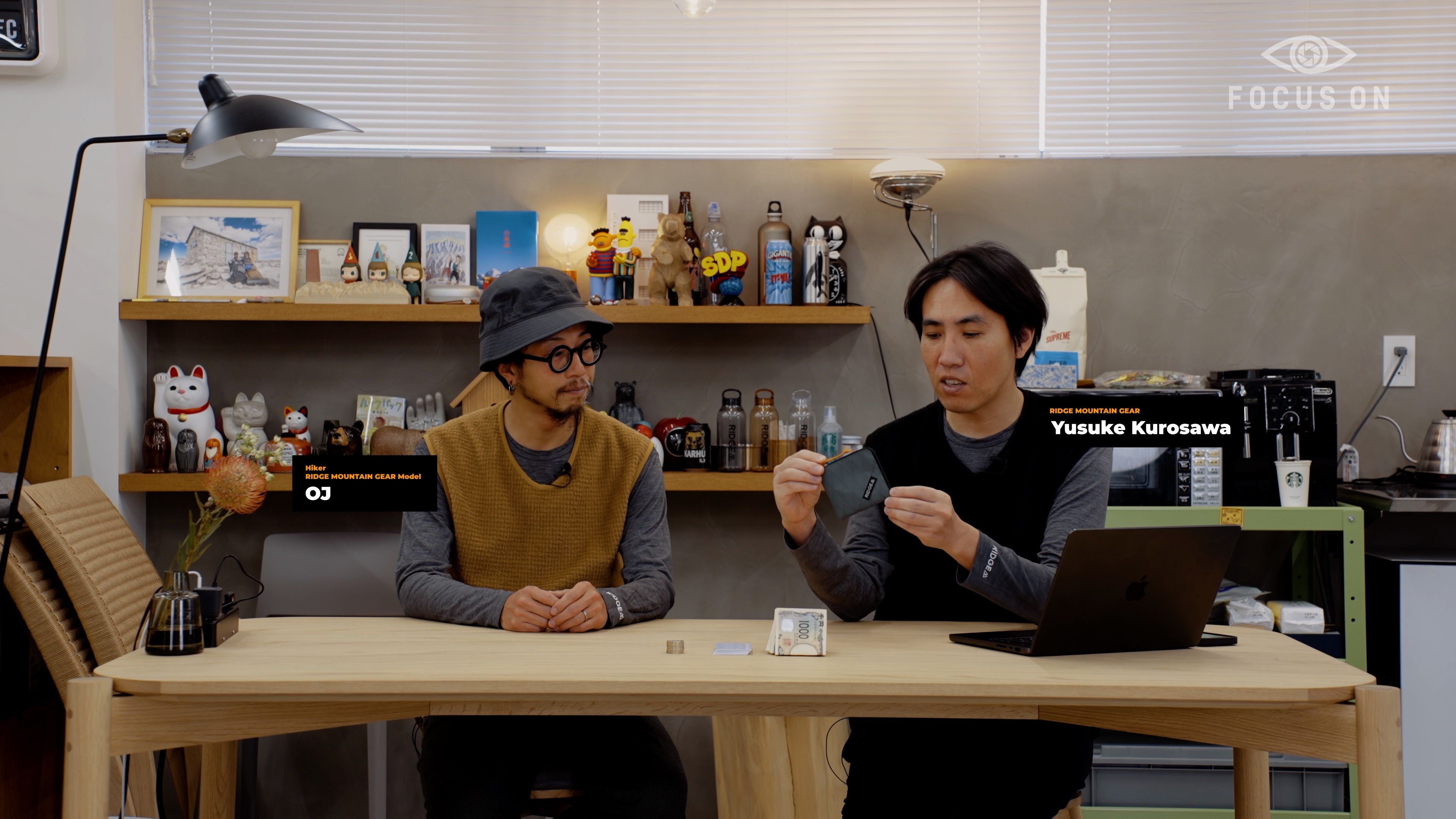 「FOCUS ON」 "R ZIP WLT"