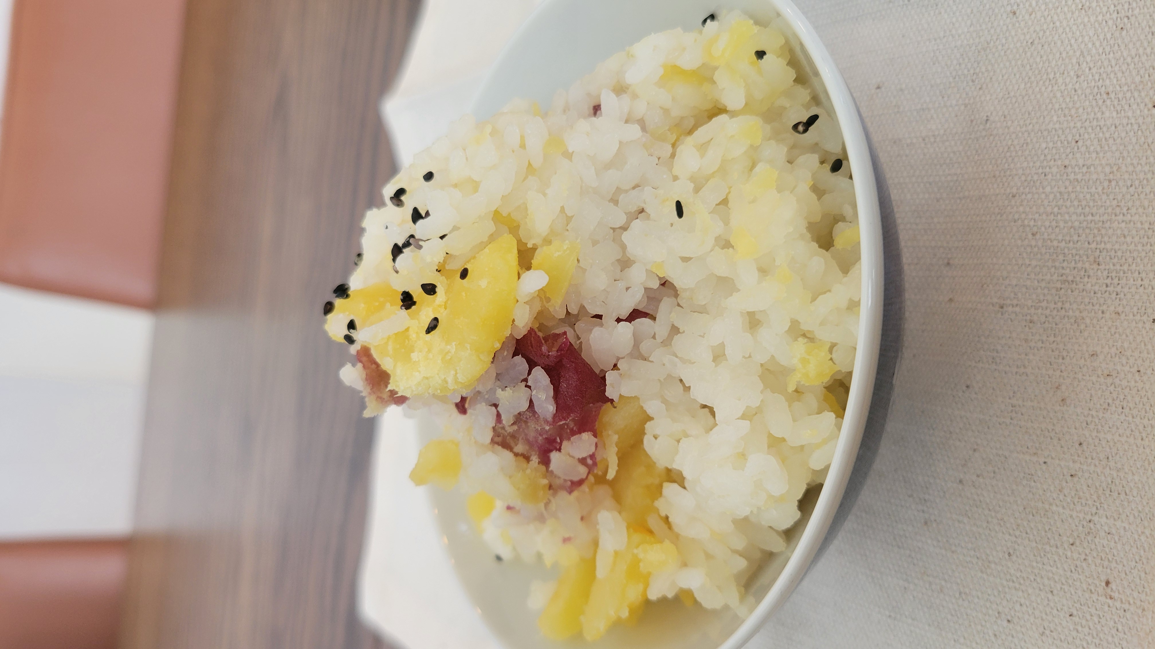 秋に食べたい、なると金時のお芋ご飯