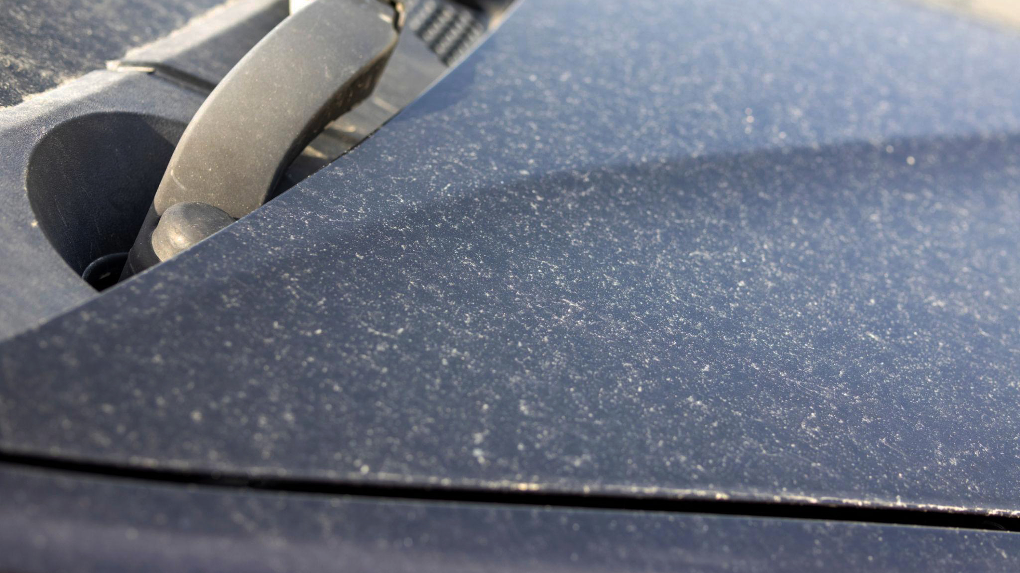 🌪 黄砂や砂ぼこりの後にこすってない？傷を増やしやすい洗車の順番