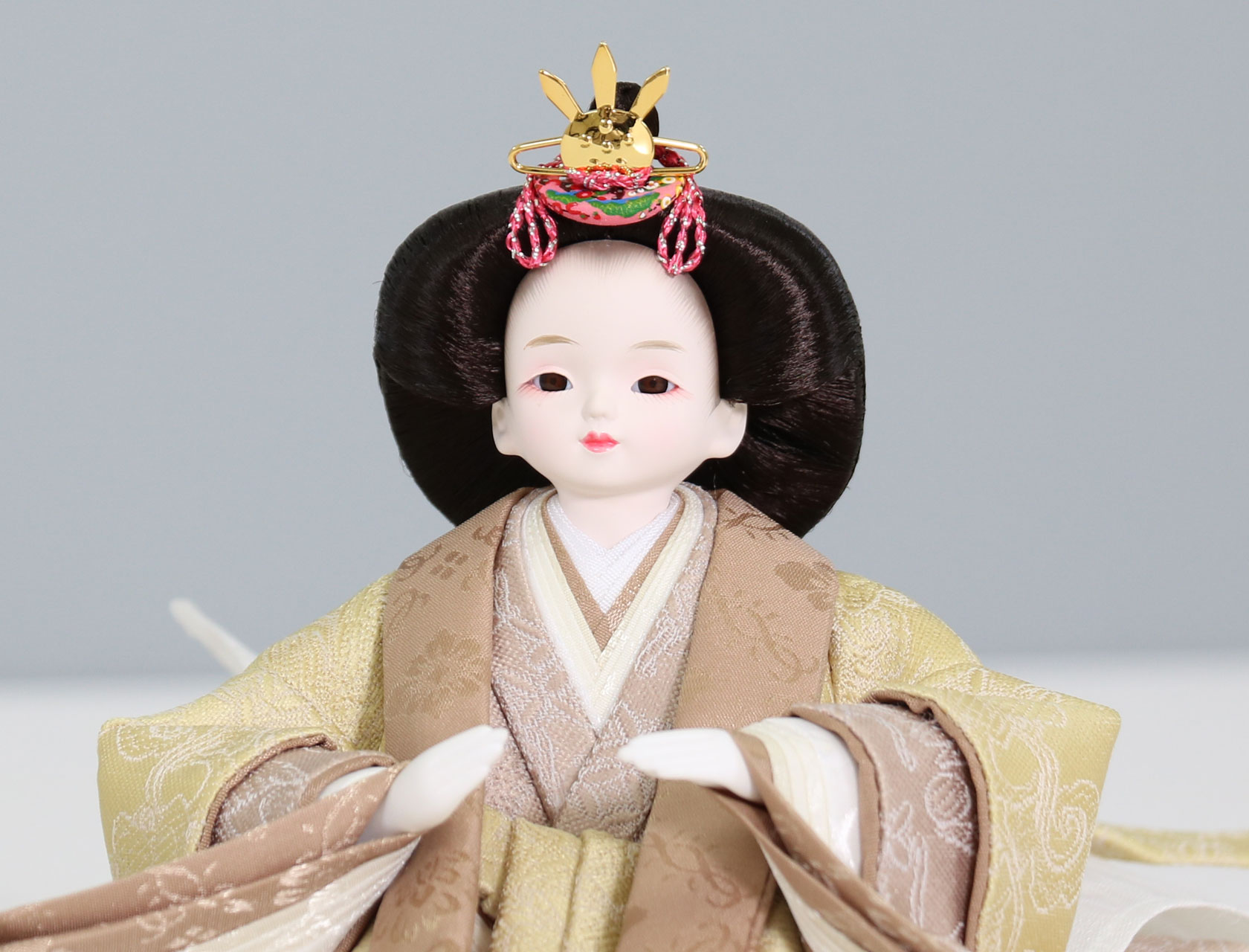 『人気商品のご案内』ピーカブーひな人形 ベルズキッスシリーズ 収納飾り