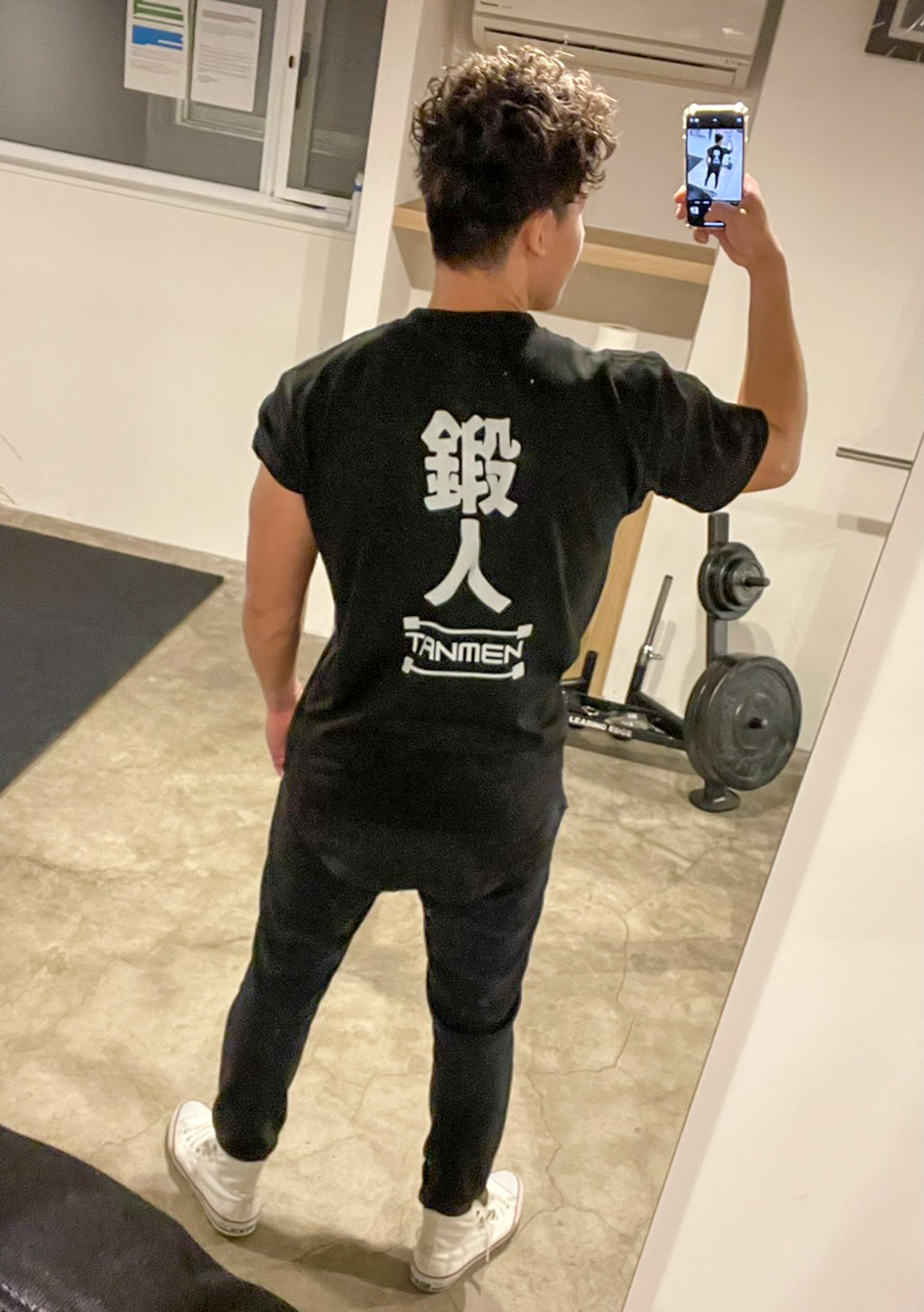 当店オリジナルデザインTシャツ新発売！第一弾は《われら【MEN類】！！》シリーズ♪♪
