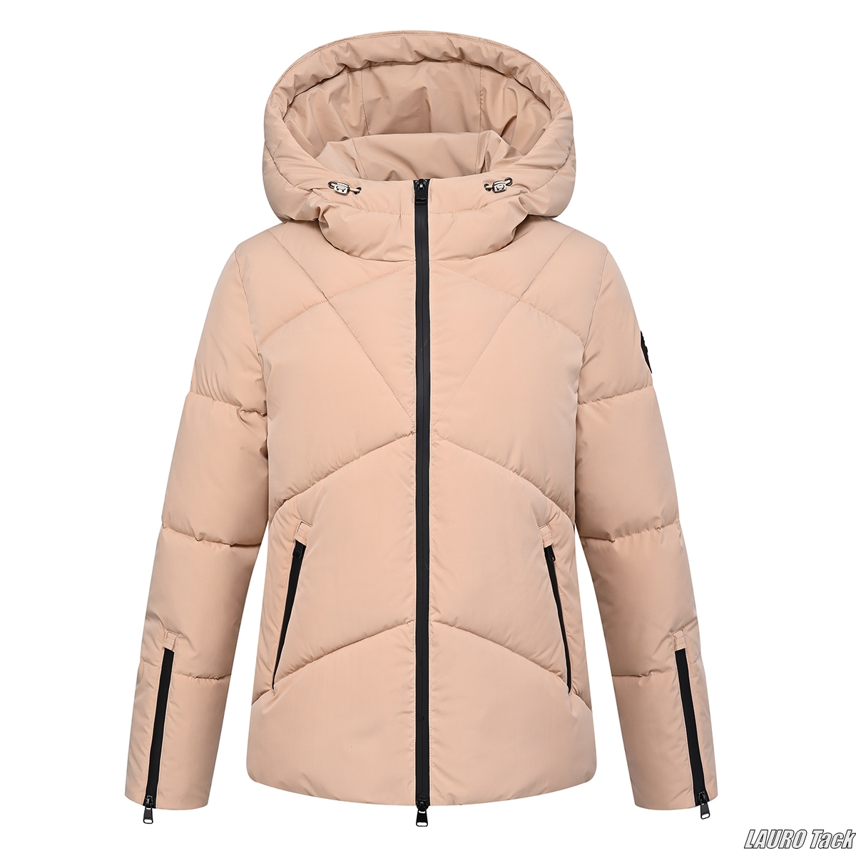 冬のクラブスタイルはHV POLOで。あたたかくて上品な冬コーデ4選