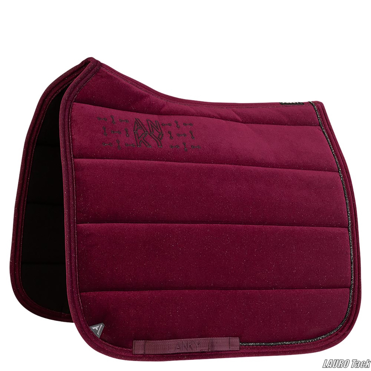 カラーで魅せる。ANKYのおすすめ馬具スタイル3選