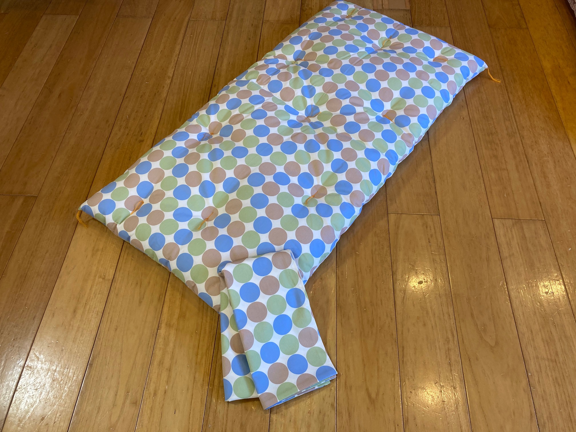 【早見表】お昼寝布団・カバー・バッグに必要なキャラクター生地量の目安