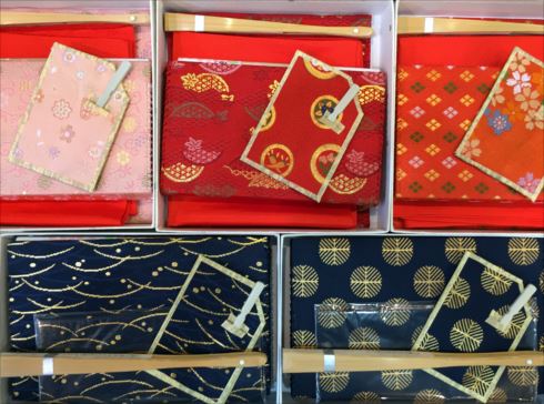 学校茶道クラブ用「初歩ふくさセット」販売中です。