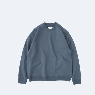 【STILL BY HAND】スティルバイハンド　CS01203　バックタックスウェットシャツ 