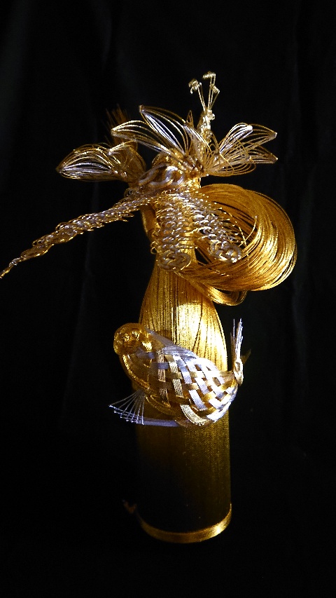 「創業70周年」御祝い ゴールド賀茂鶴1,8Lに 水引細工   鳳凰  鯛