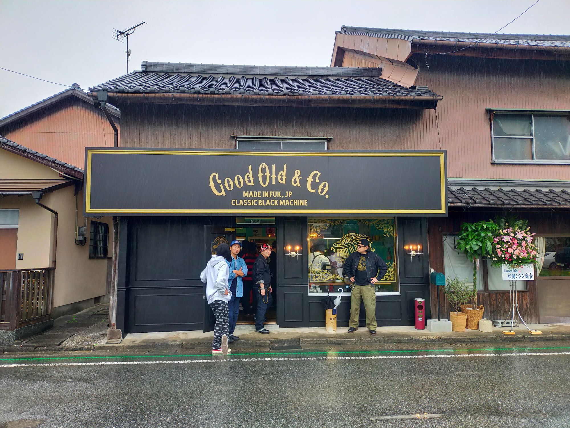 ≪dayoff≫ GOOD OLD DENIM CAFE OPEN