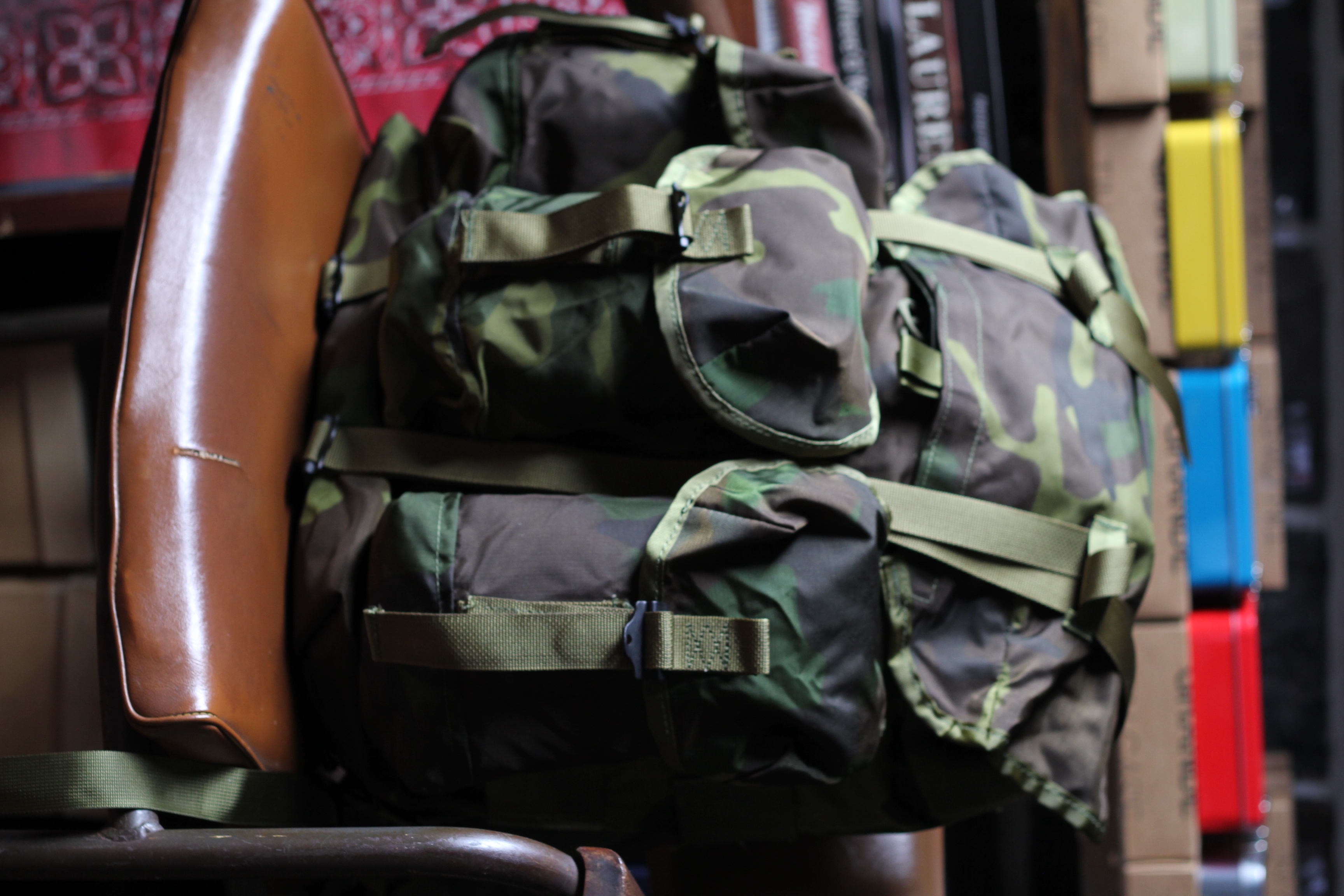 ≪NOS!!≫US ARMY WOODLAND Radio Backpack