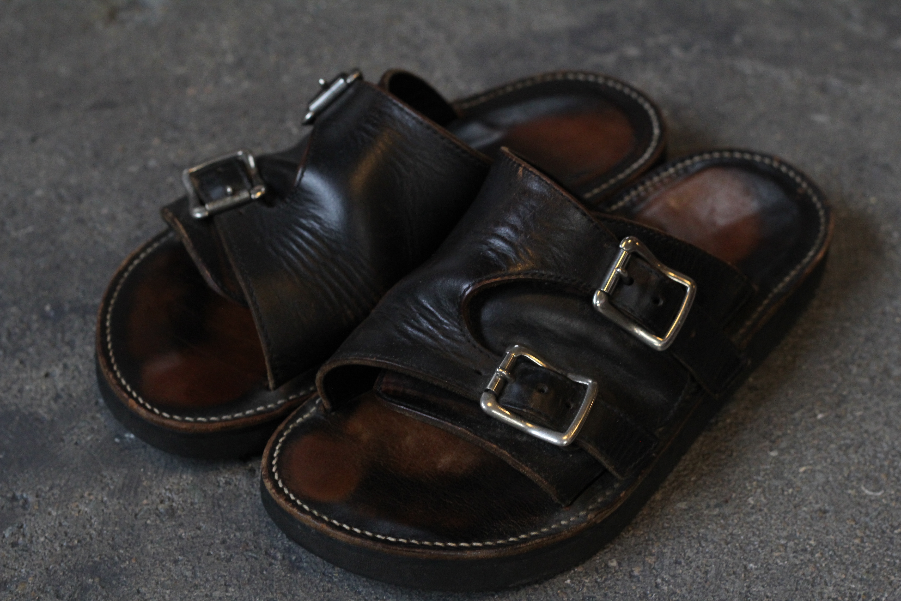 ≪Favorite item≫ DOUBLE MONK STRAP SANDALS