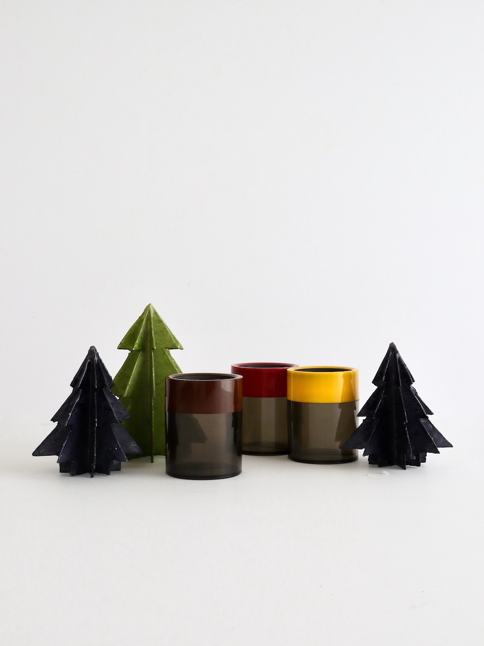 Magnetic Clip Dispenser with Dividers