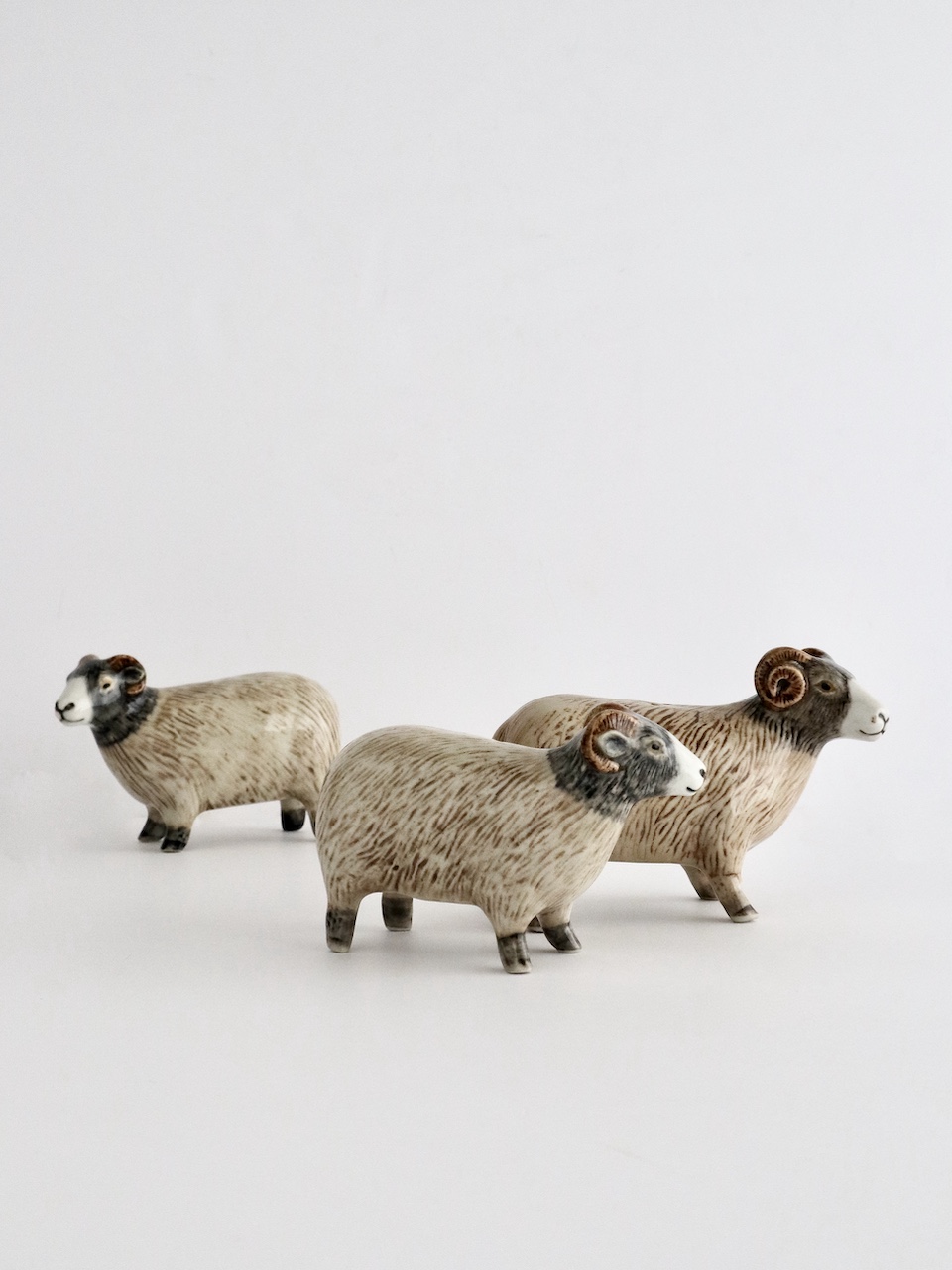 Salt & Pepper Shaker Sheep