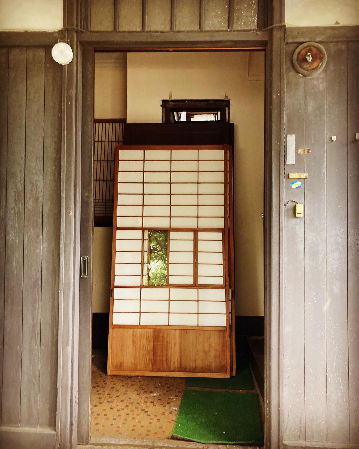 東京都世田谷区、昭和10年築の和洋折衷住宅の建具