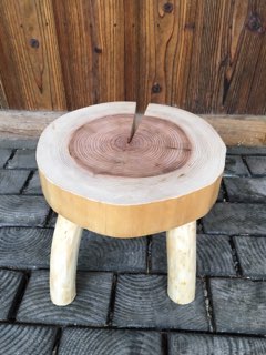 三大美林の吉野杉で作る花台。