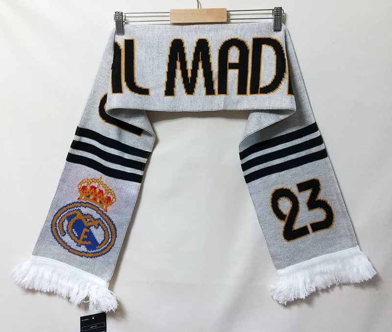 懐かしのベッカムマフラー