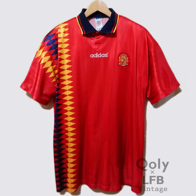 90年代を象徴するダイヤ柄！スペイン代表1994W杯ユニフォーム、スペイン製は「選手用に近い」一着