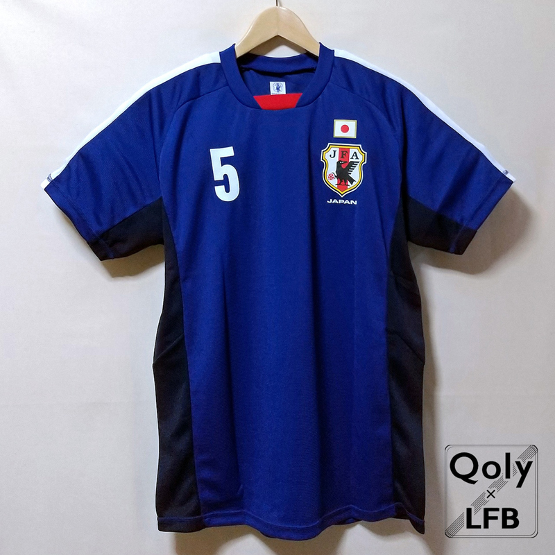 2024年の日本代表DF長友佑都を熱く応援する「2010年のコンフィットTシャツ長友モデル」です！