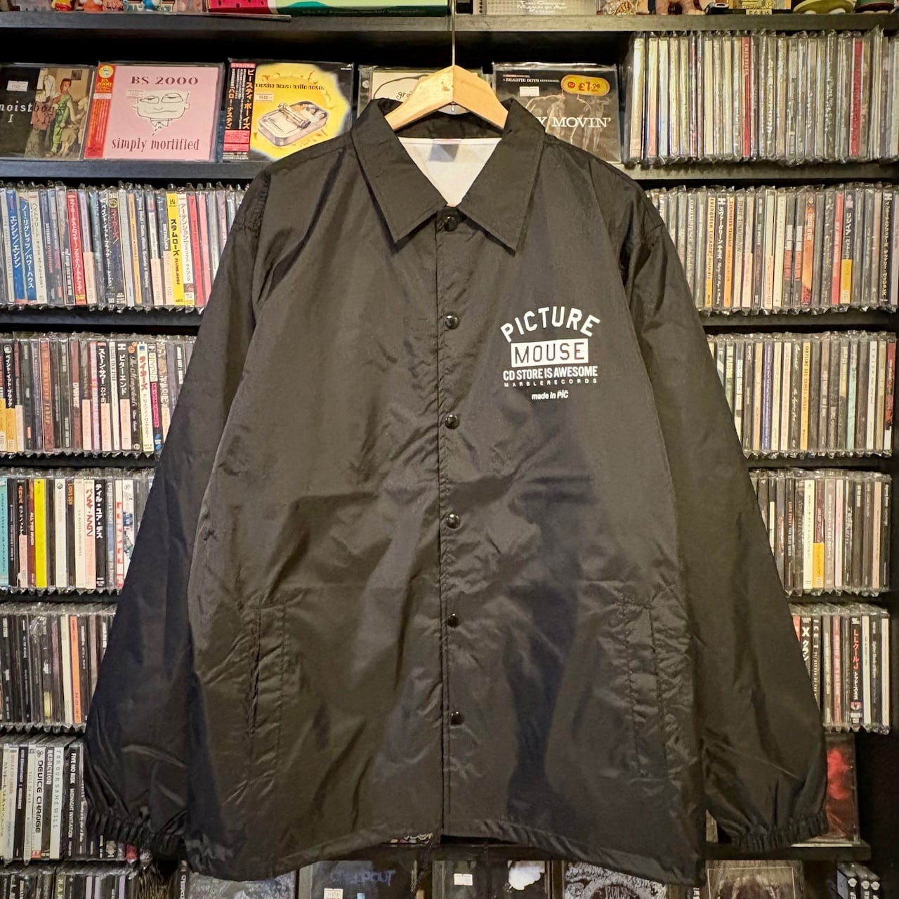 ナイロン・コーチジャケット