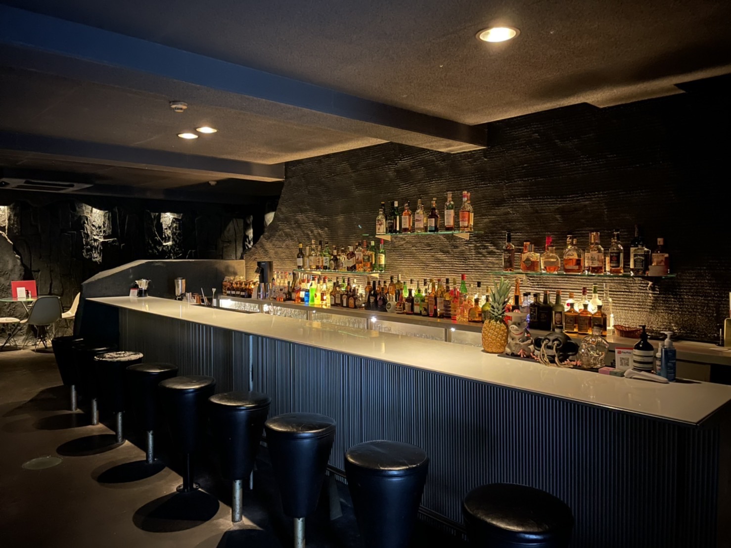 BAR CELACANTH　(バー シーラカンス)