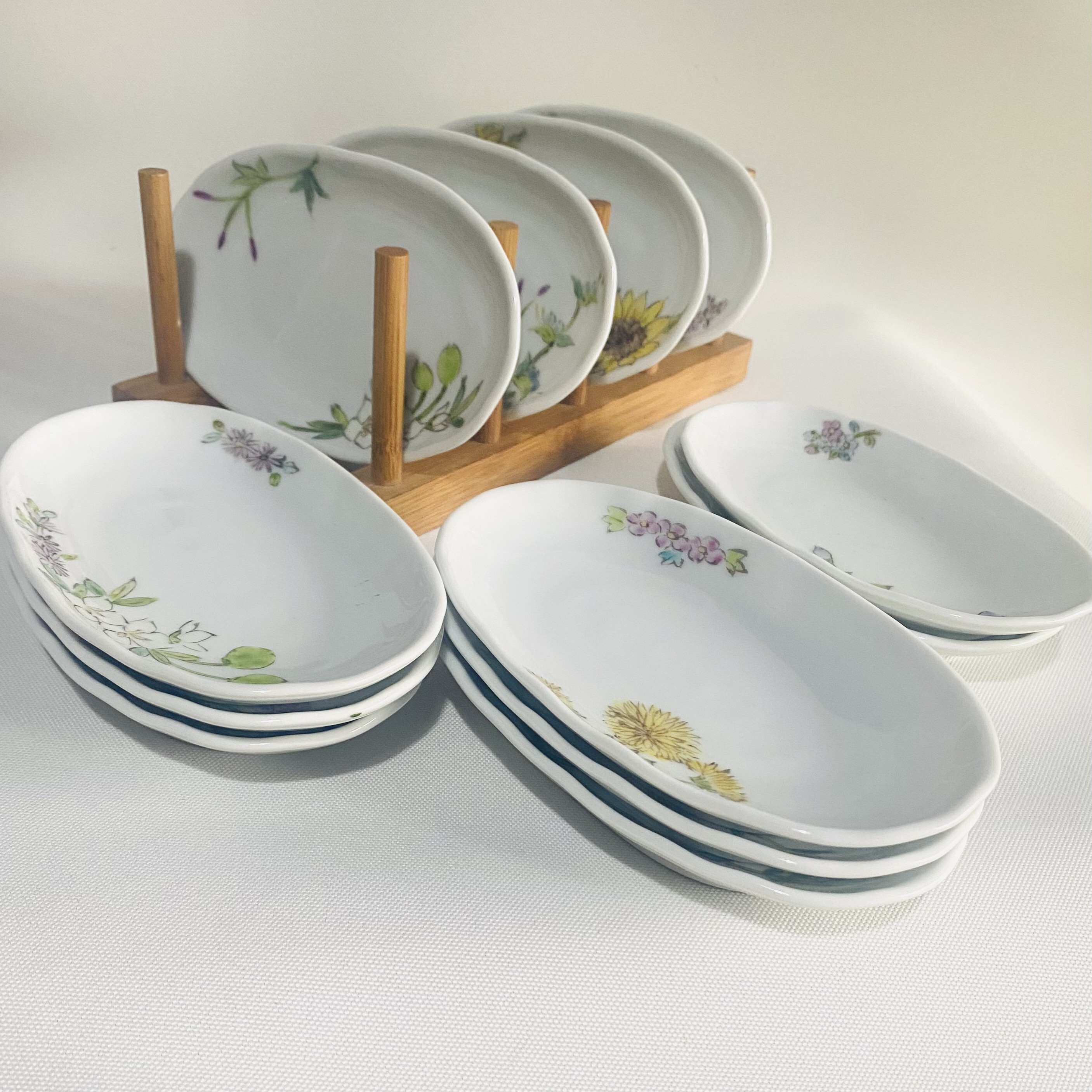 小皿たちの勢ぞろい❣️