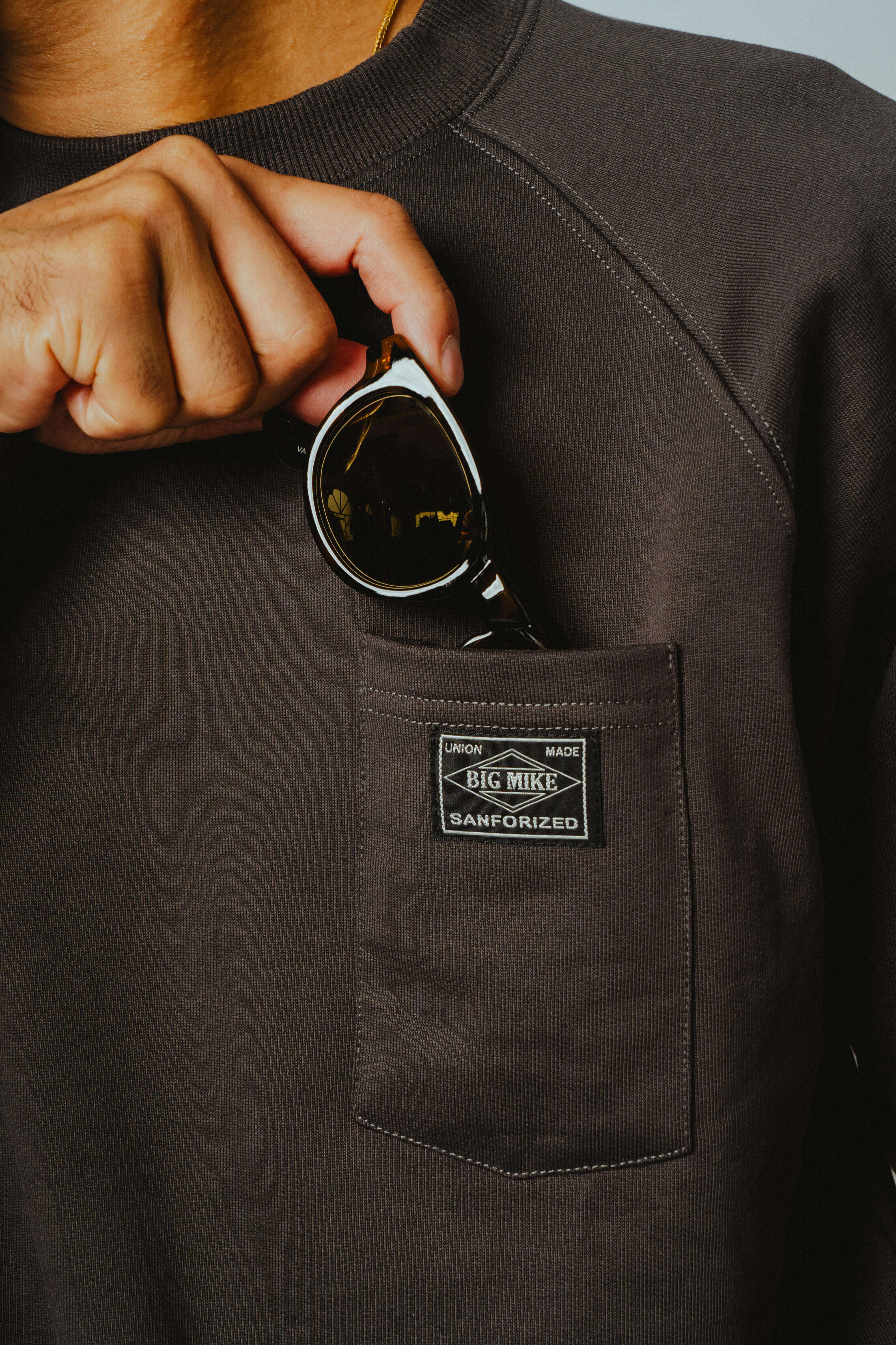 収納するスウェットという発想｜大人のためのセットアップ