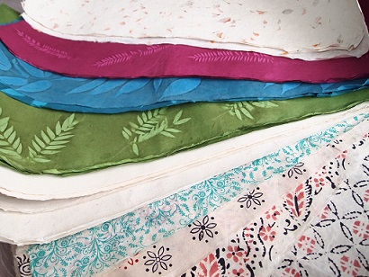 初めまして、ヒマラヤの麓から来たロクタ紙です。