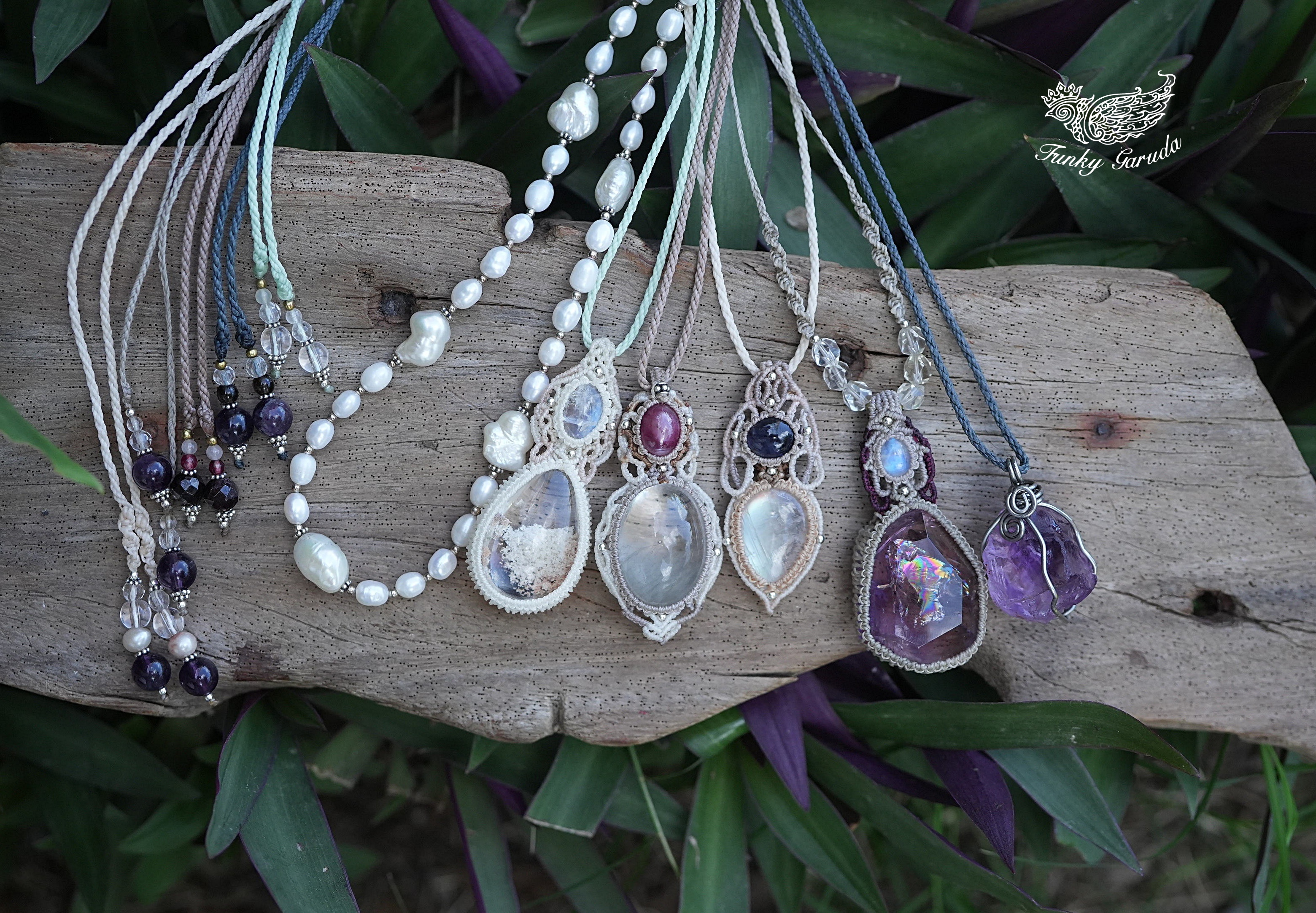 6月15日(土)20時 新作マクラメネックレス 6点 販売開始