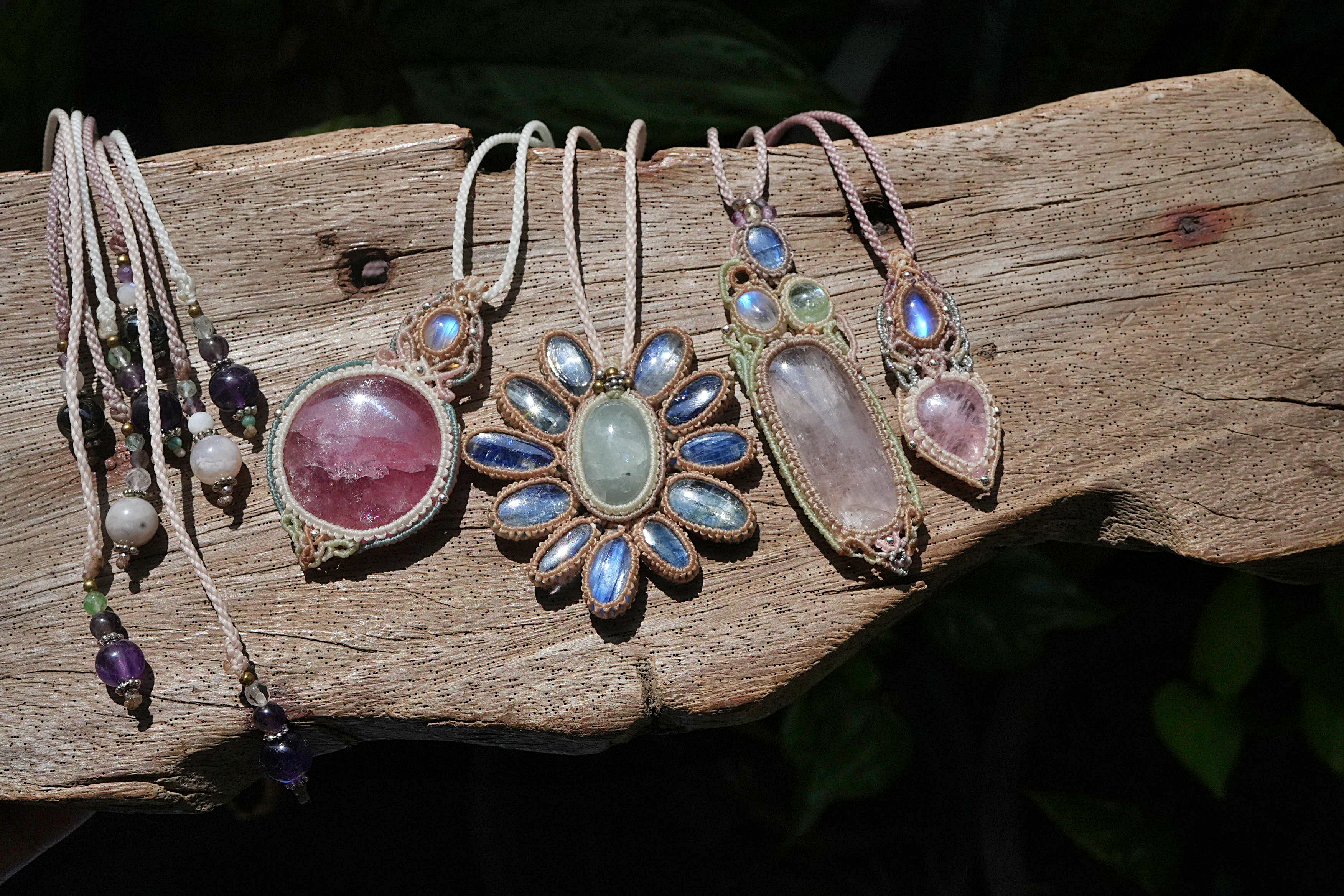 3月7日（金）20時　新作ネックレス4点