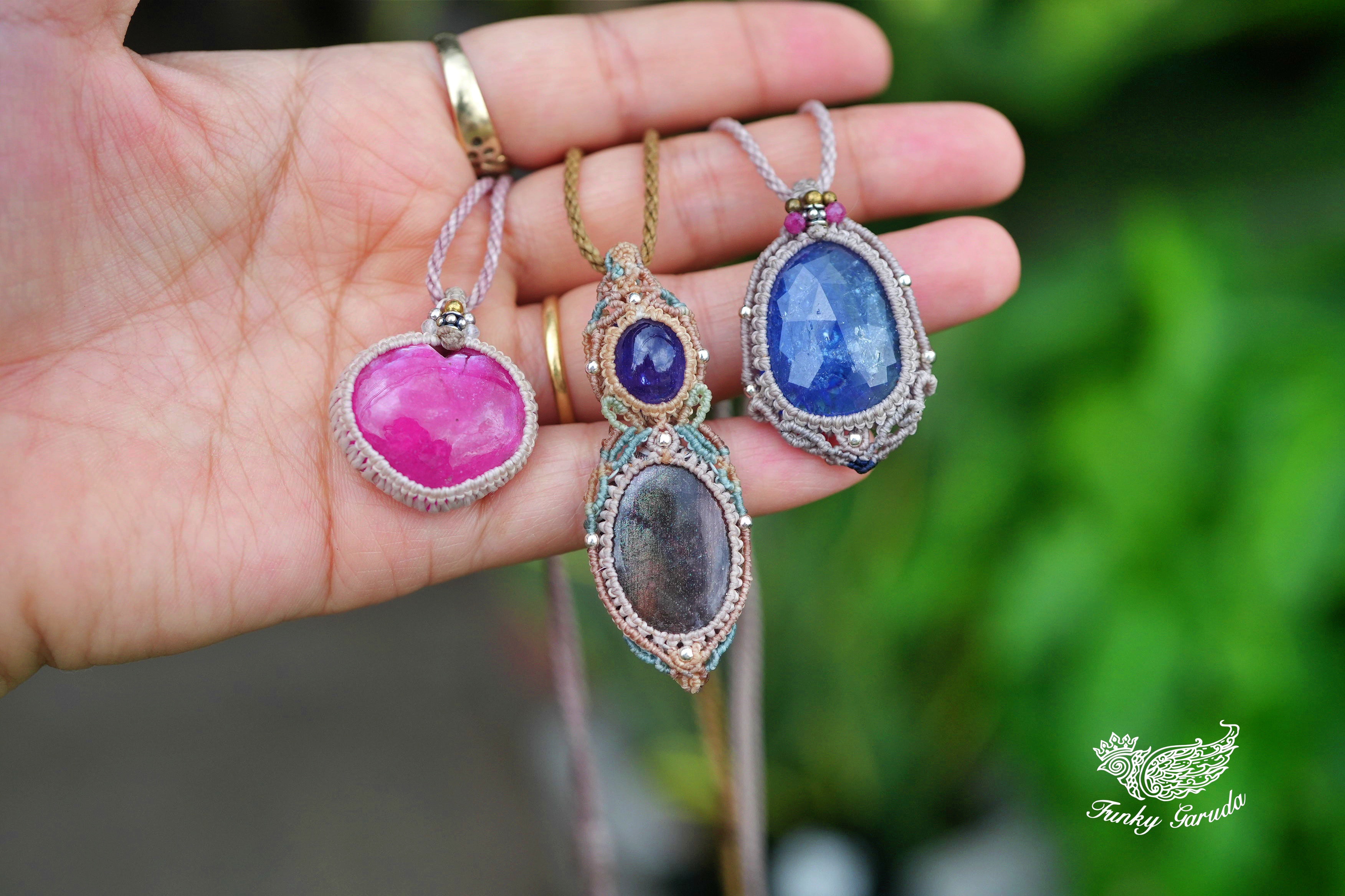 彩をマクラメ編みに!   12月20日（土）20時 新作ネックレス3点