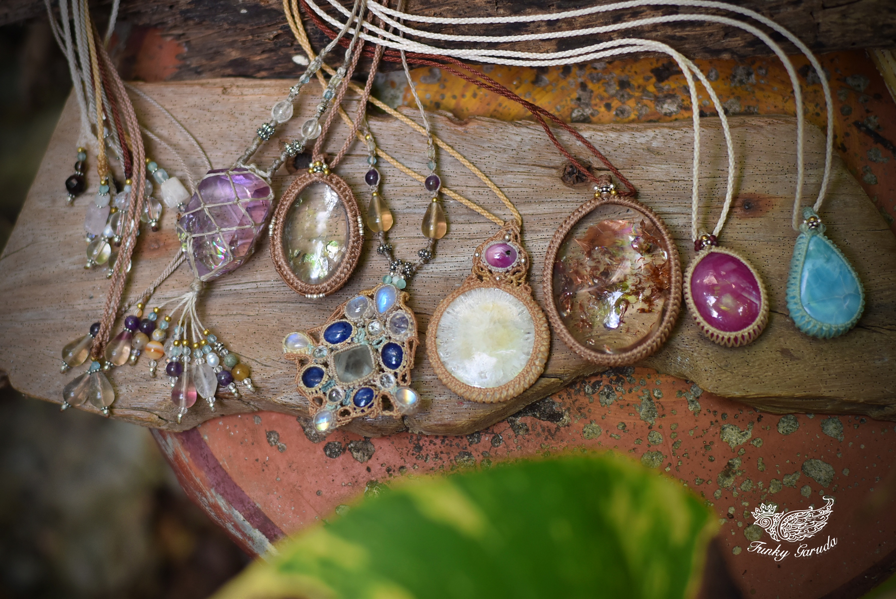 7月2日 新作 マクラメネックレス 11点 販売開始