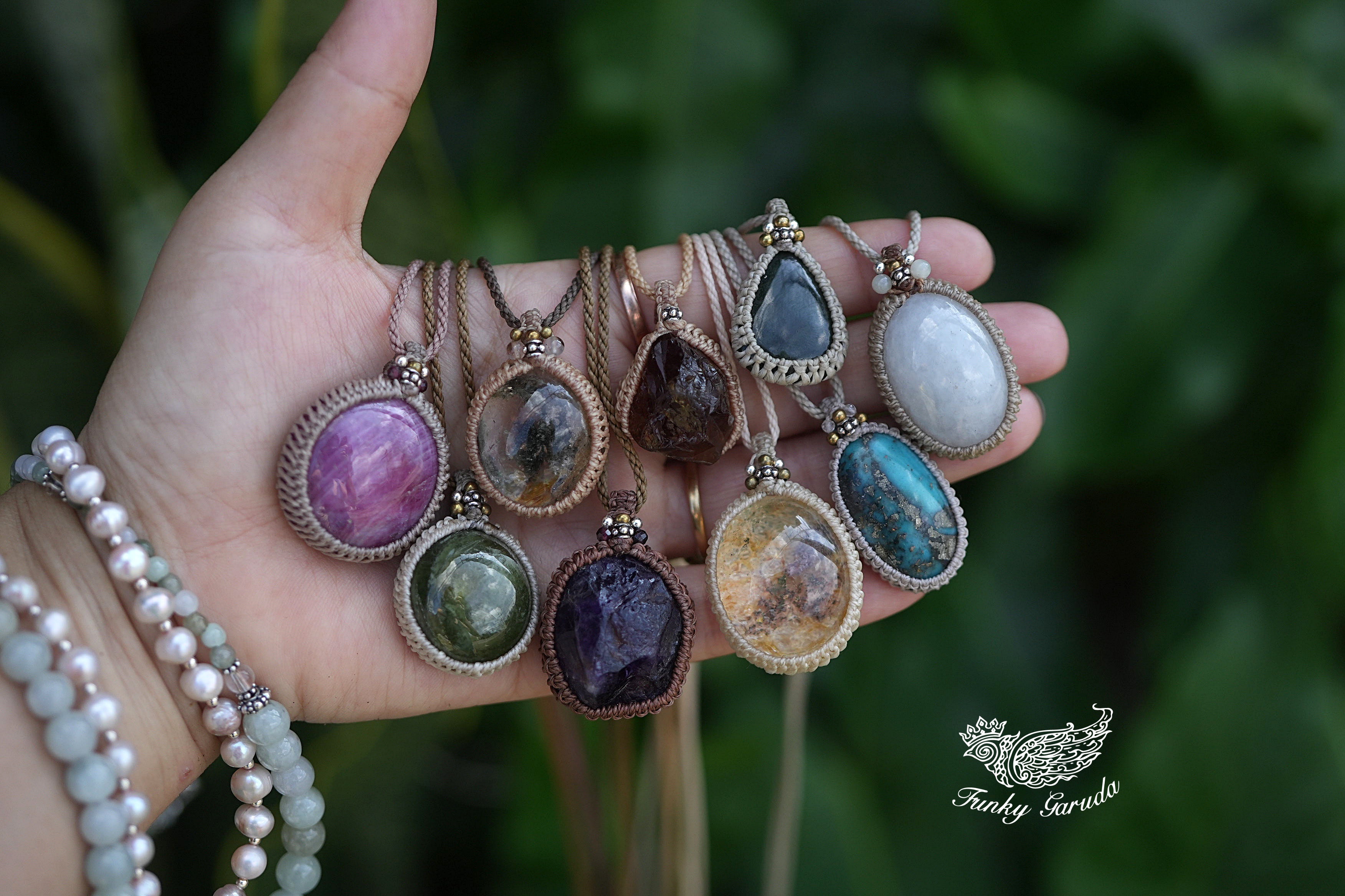 12月20日(水)20時 新作12点 販売開始いたします。