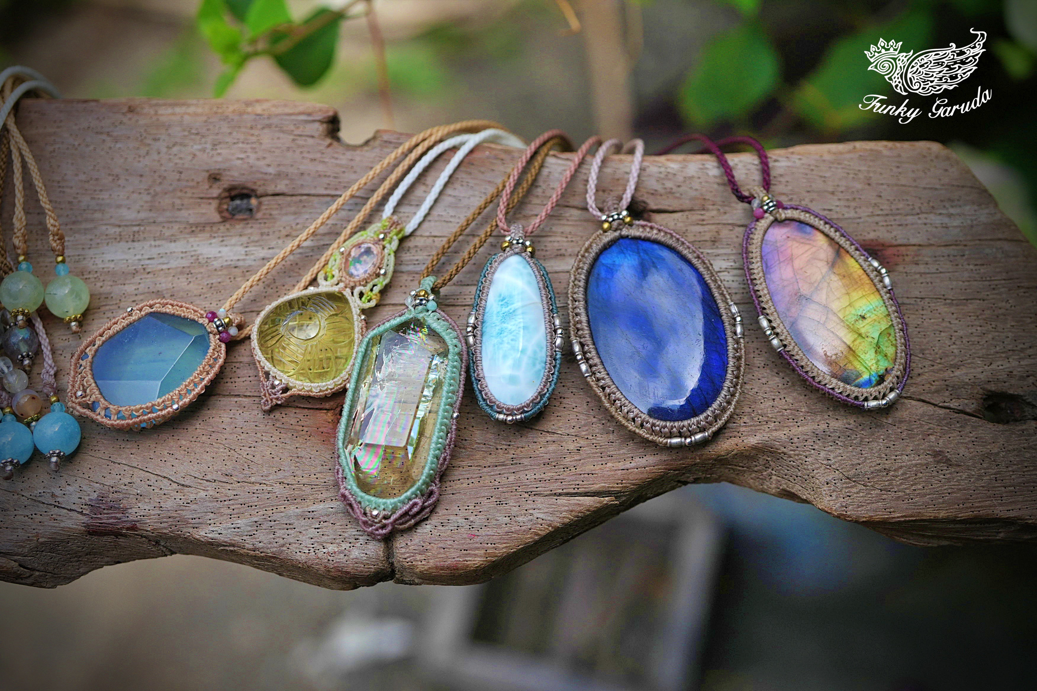 タイは夏で暑いです!! 新作