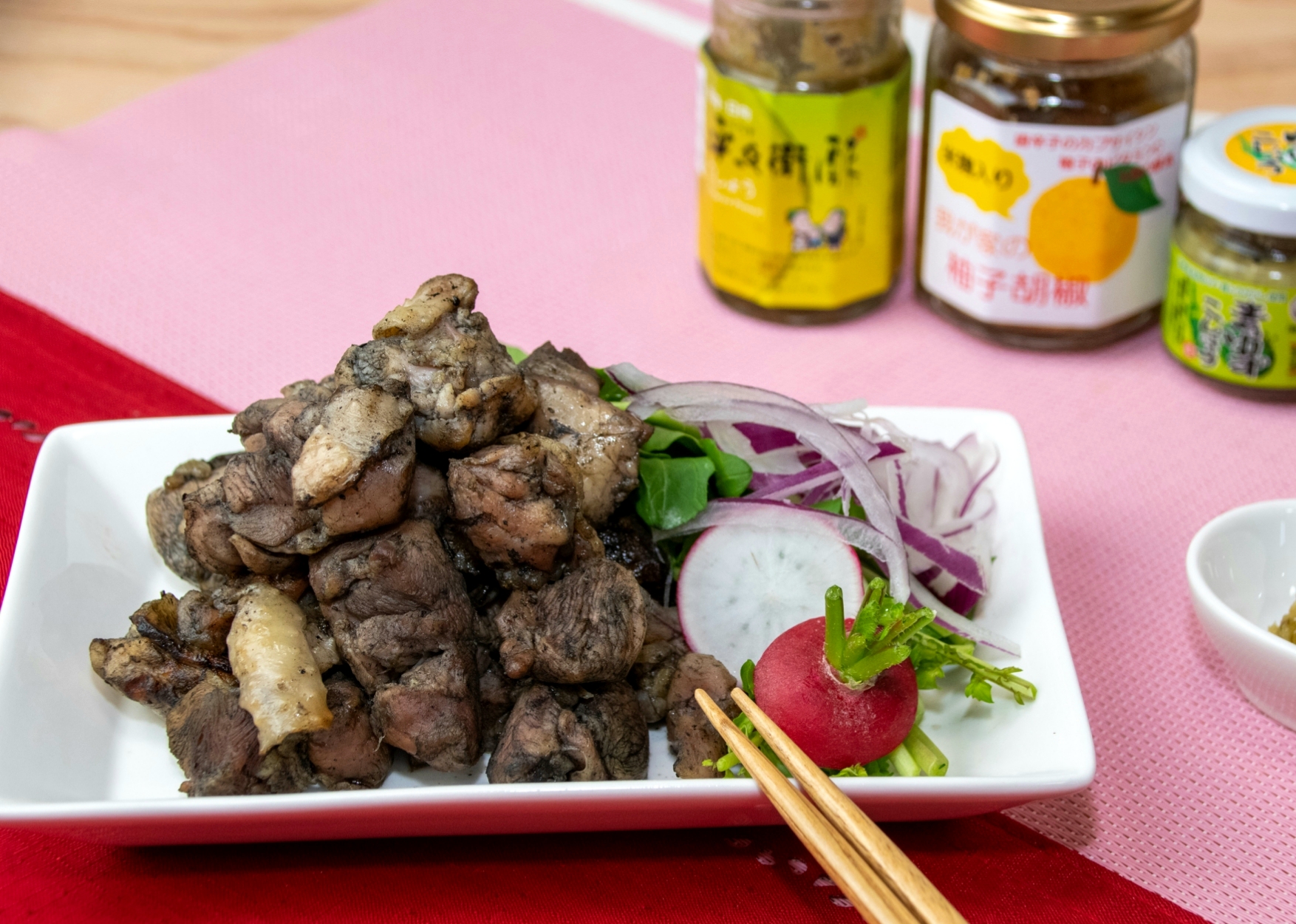 地鶏ってなに？普通の鶏と何が違うの？？