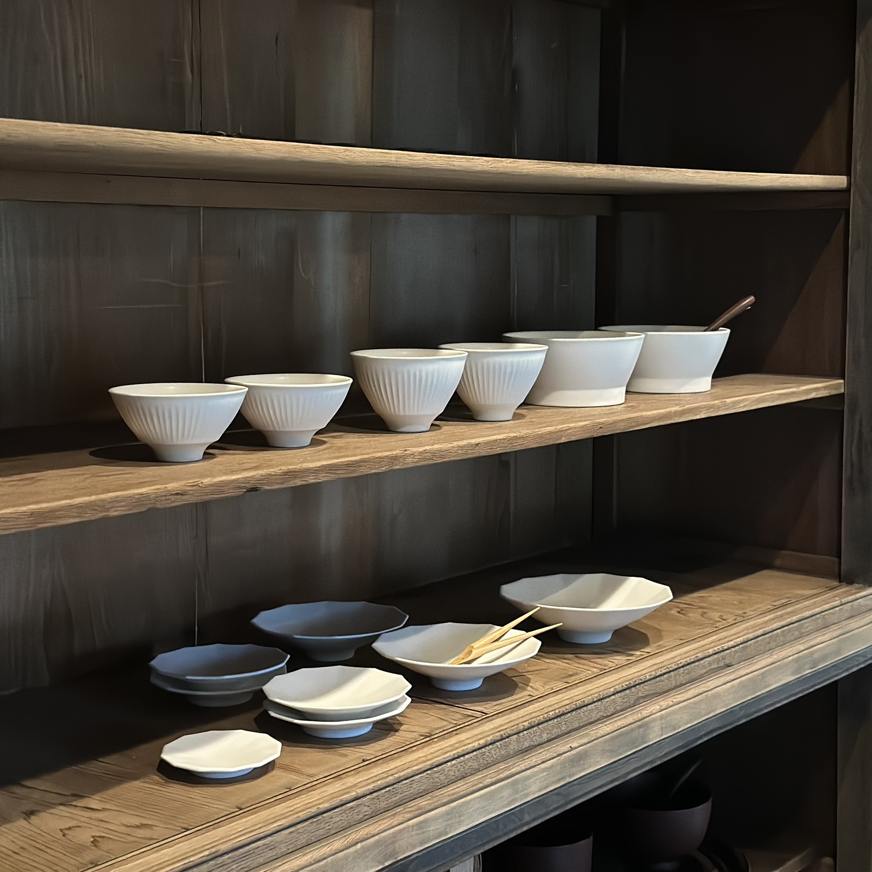 【スエトシヒロ 展】-白の景色- 開催中です