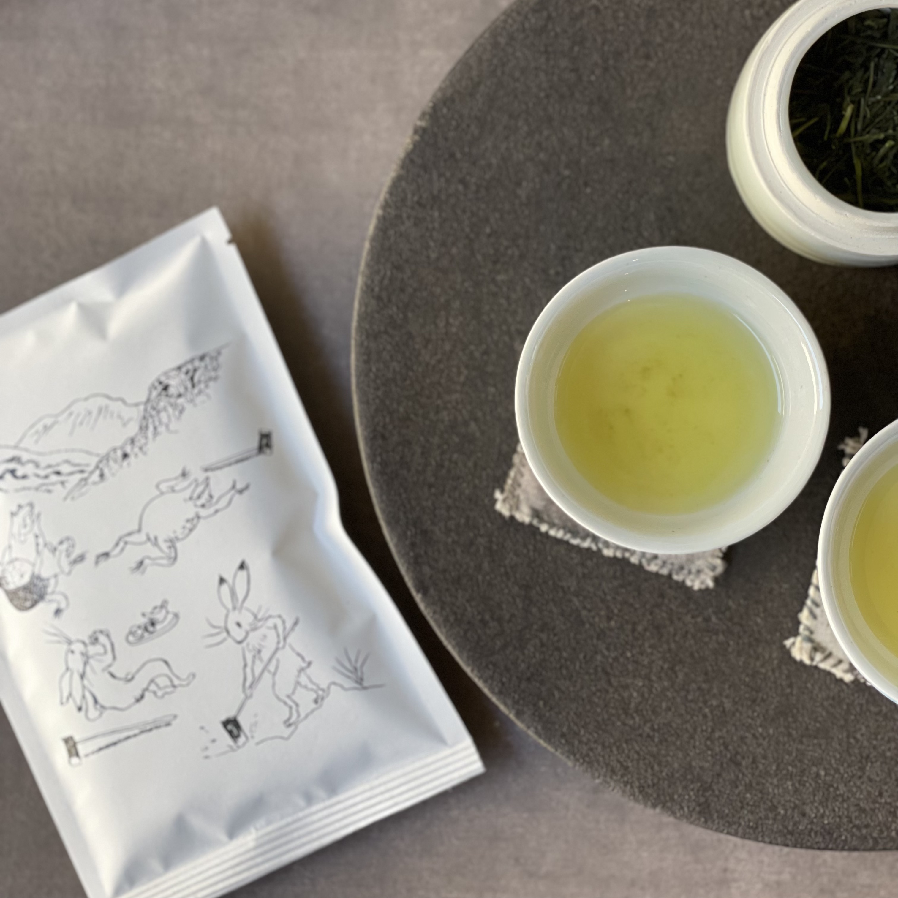 茶屋すずわさんのお茶をonline shopに追加いたしました。