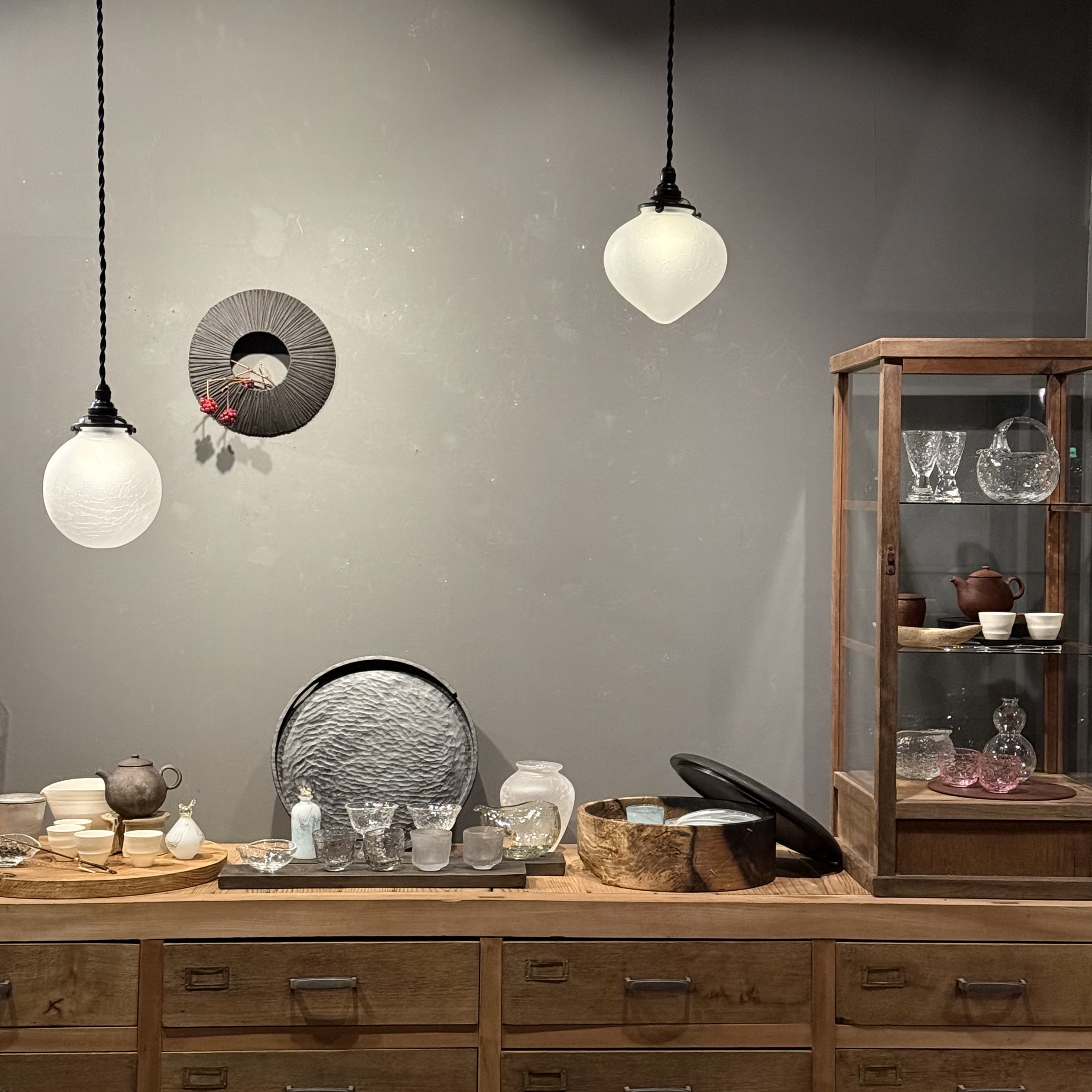 【西川聡・村上圭一・橋村大作 展】-閑居の茶奏- 明日から始まります