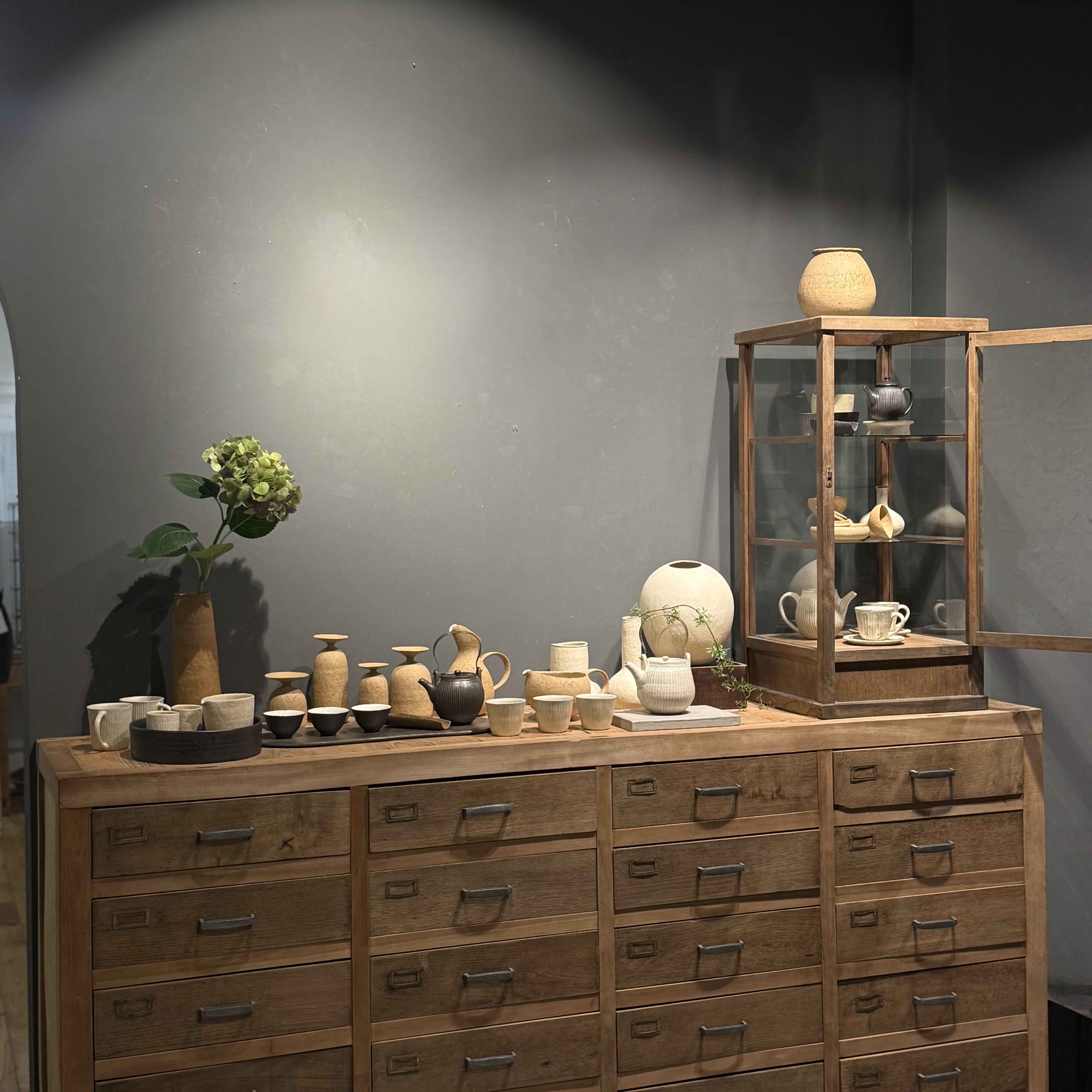 【鈴木進・高田かえ 展】 -静けさのかたち- 明日から始まります