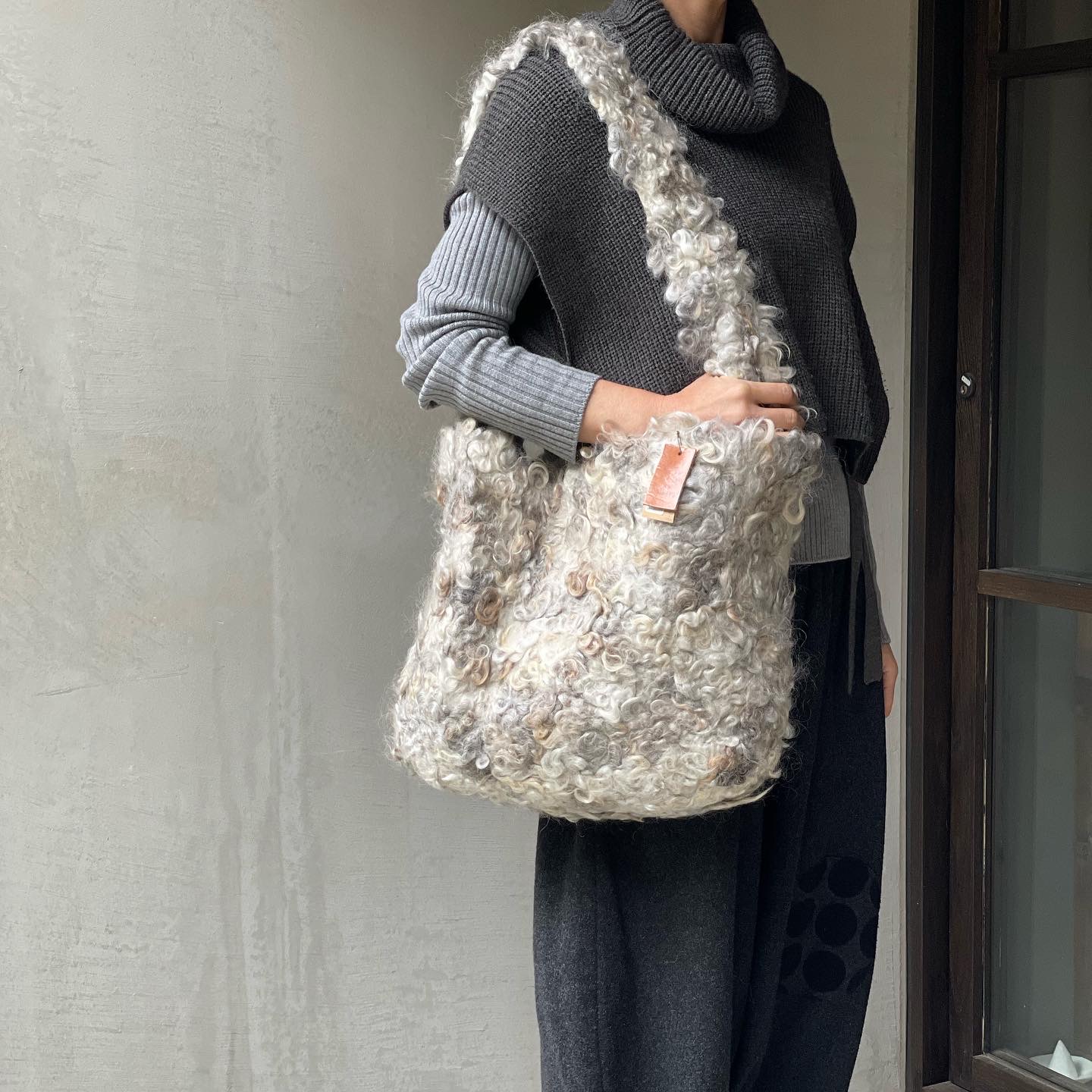 【三橋妙子・みよしまさこ 展】みよしさんのフェルト作品 online shop販売のお知らせ