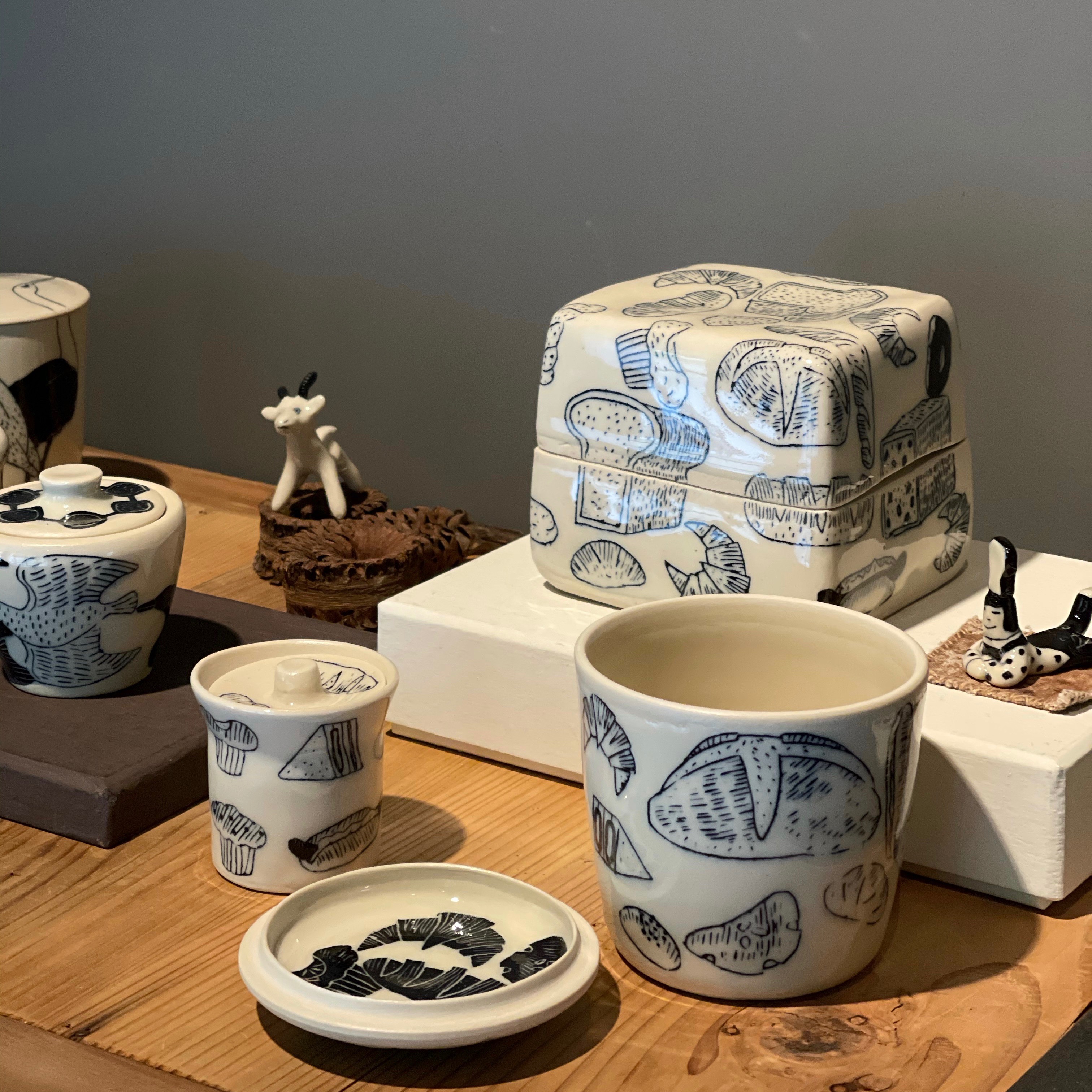 『ふたもの 展 4/15 〜 4/21』スズキサト さんのフタモノ いろいろ