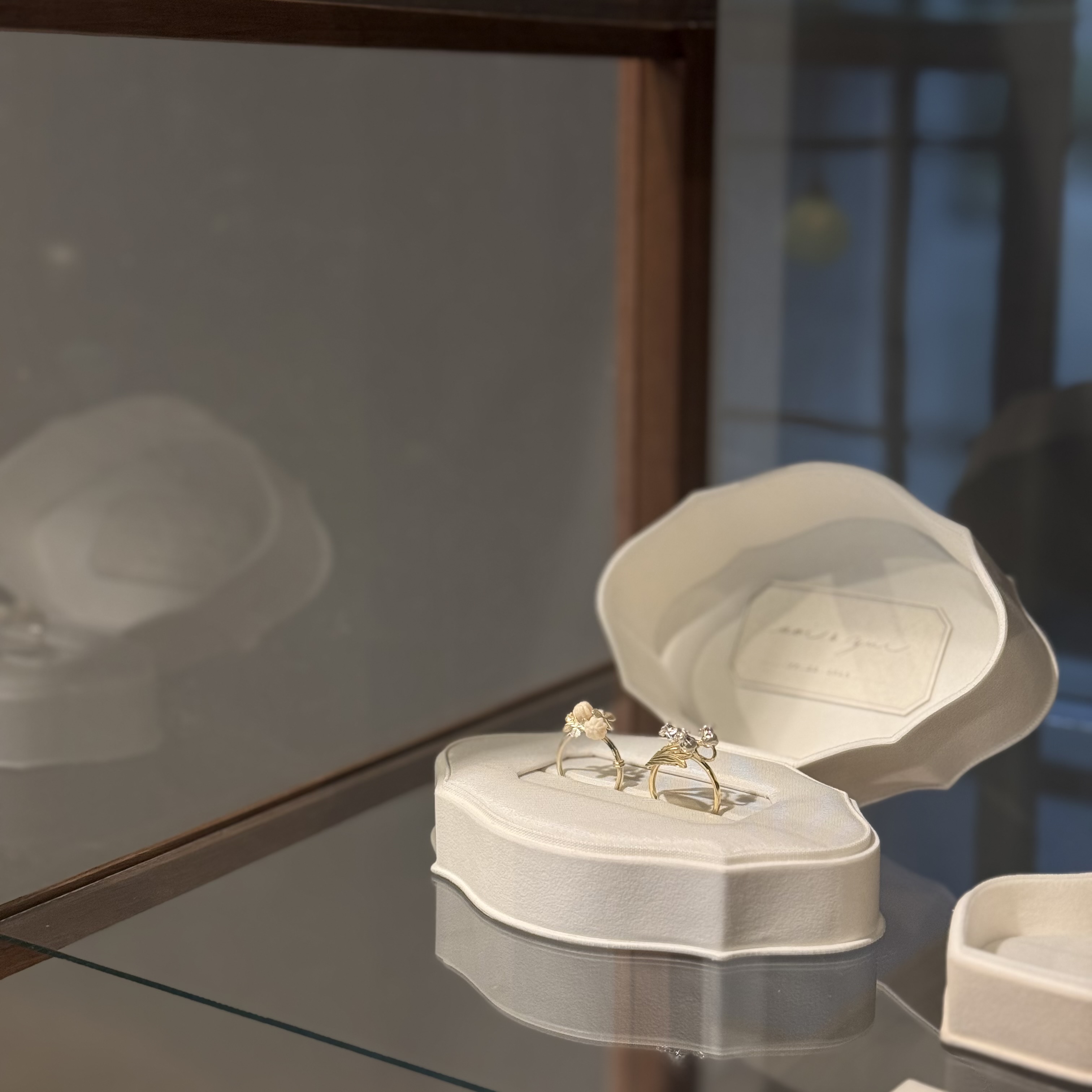 【白日夢】吉田史×ouvrir椎木希望 展 開催中です