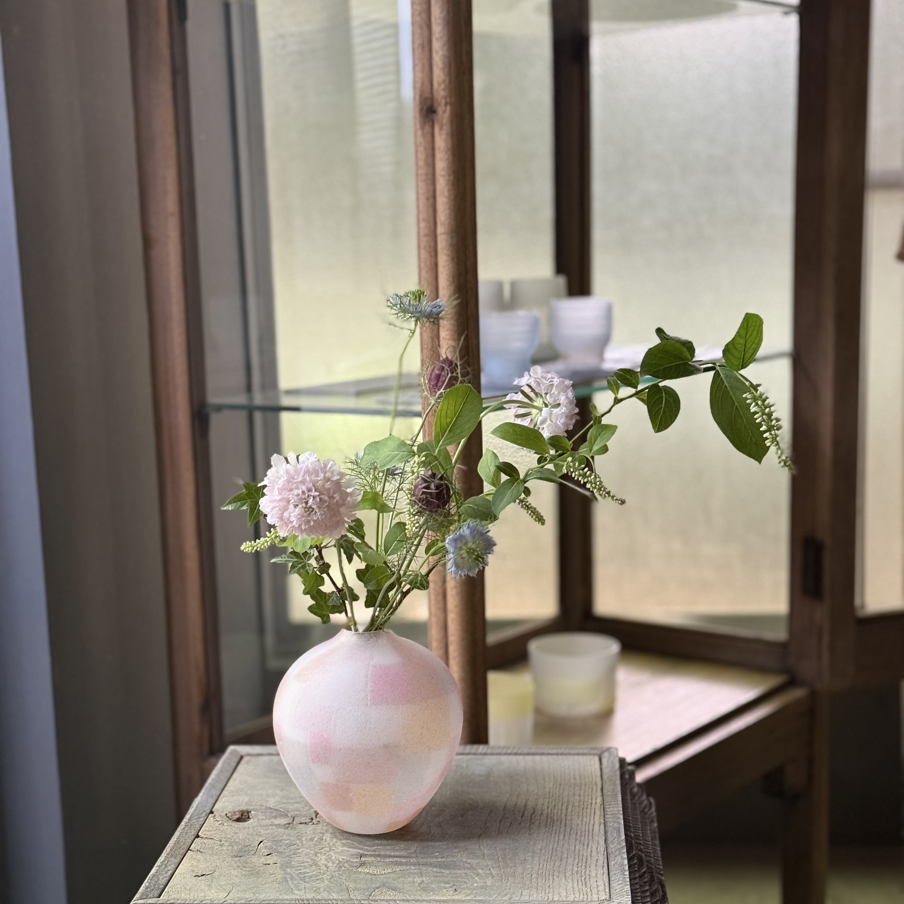 【キムドンヒ 展】-透ける余白- 開催中です