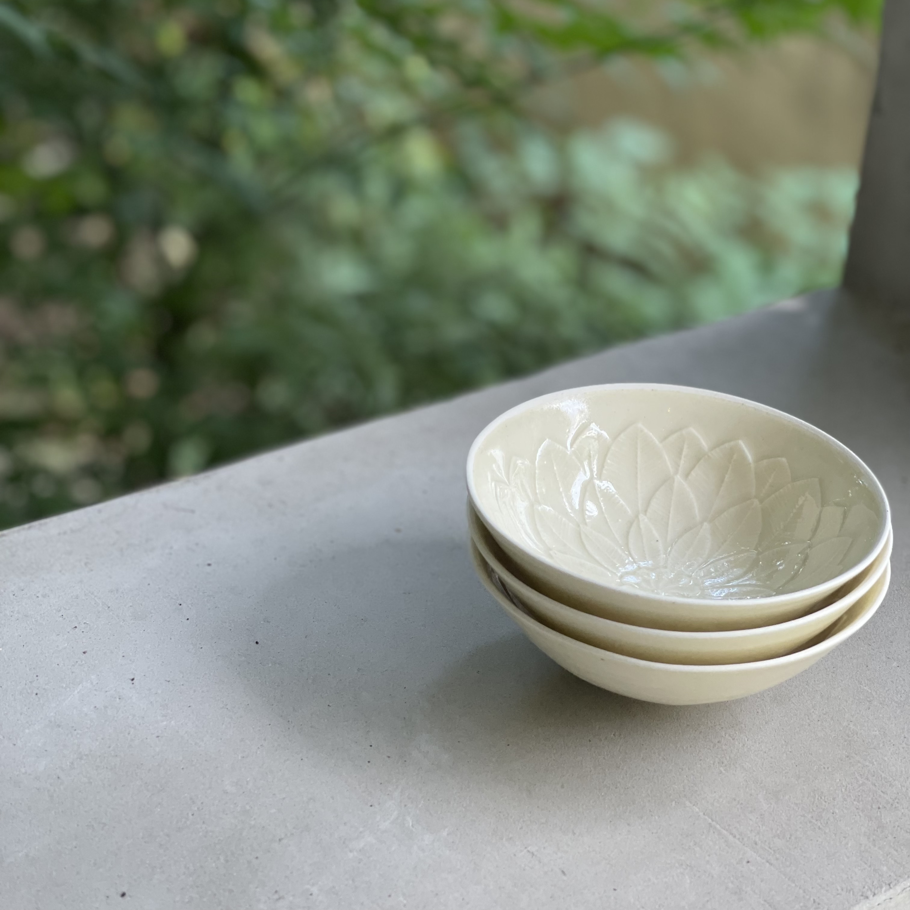 原田譲さんの作品をonline shopでの販売がスタート致します。