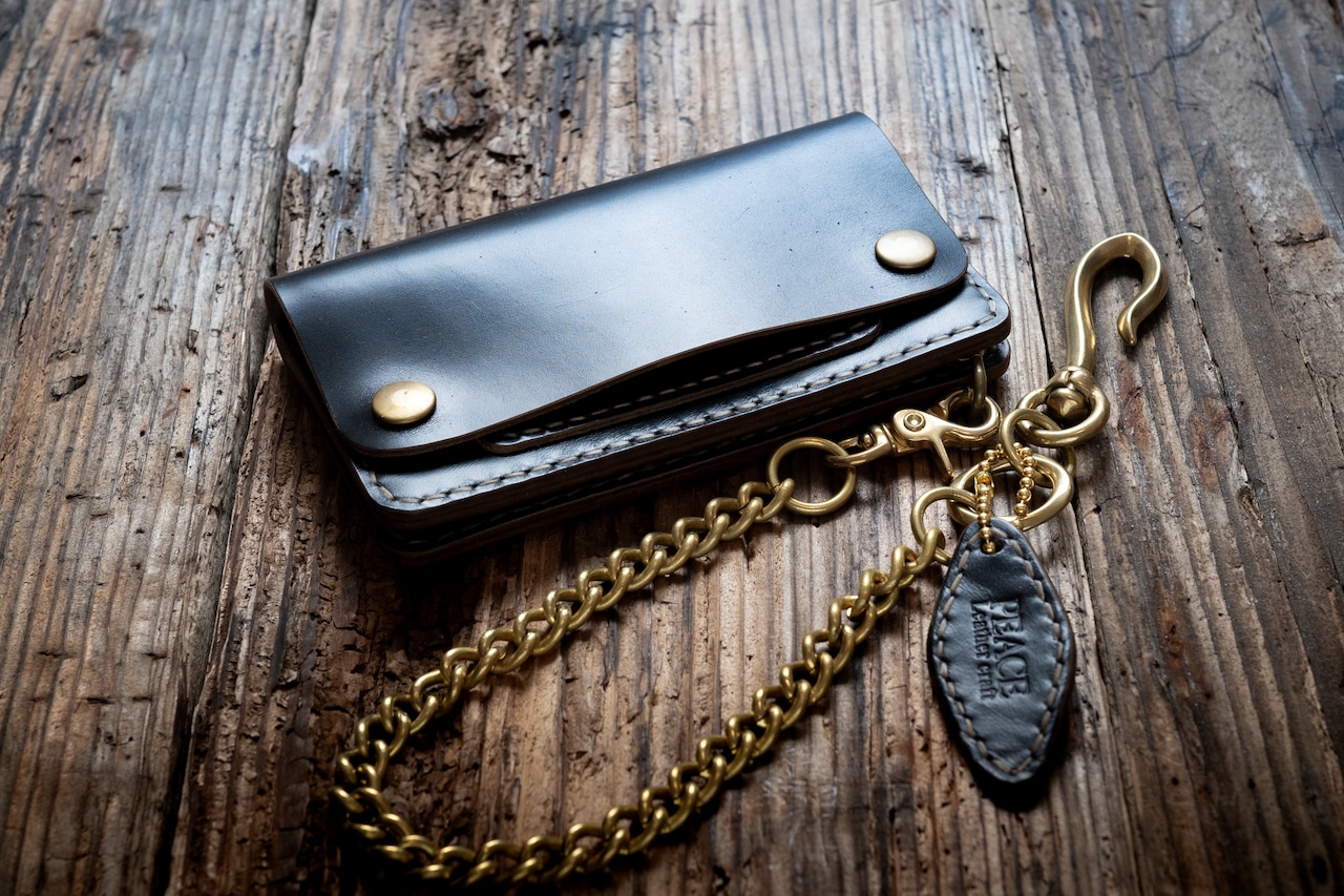 ホースバット　茶芯ブラック　ミドルトラッカーについての話